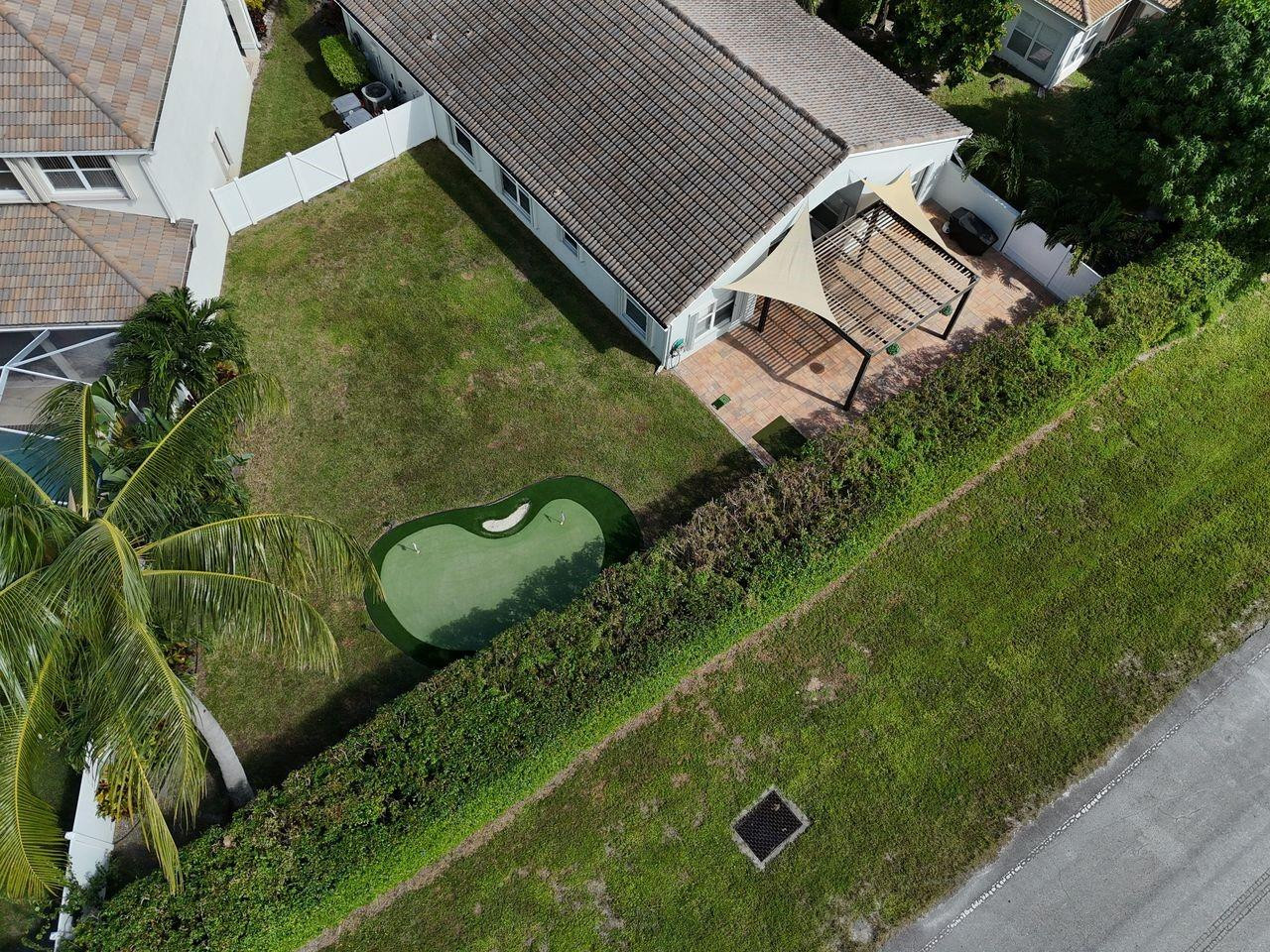 8260 PALM GATE DR