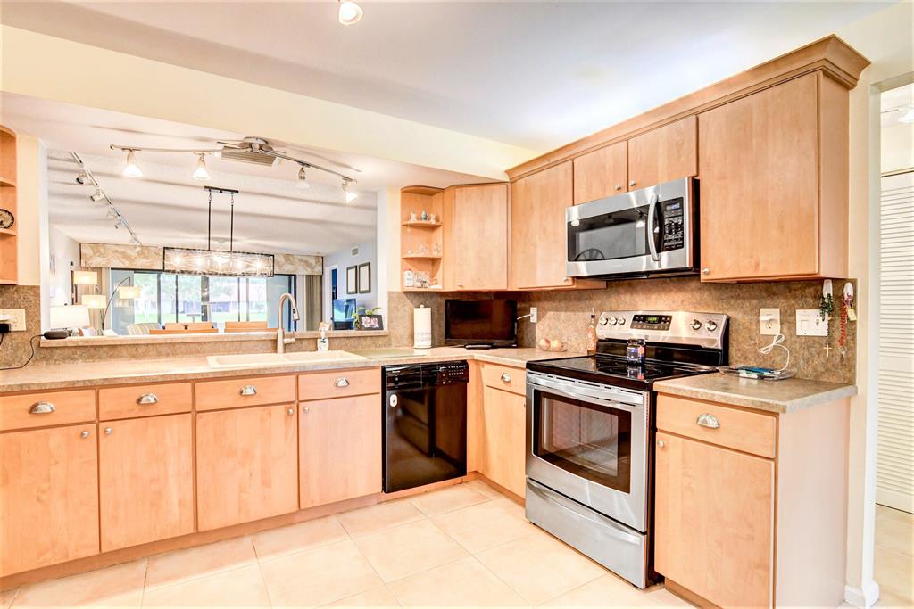 9640 Pavarotti Terrace 104