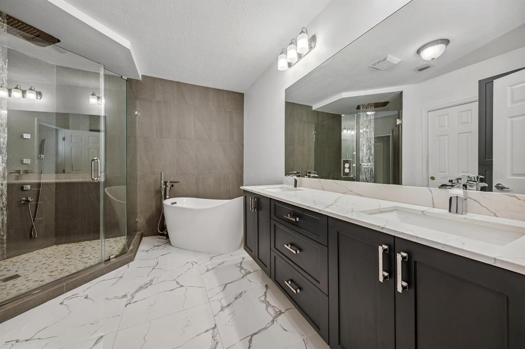 1312 Coastal Bay Boulevard