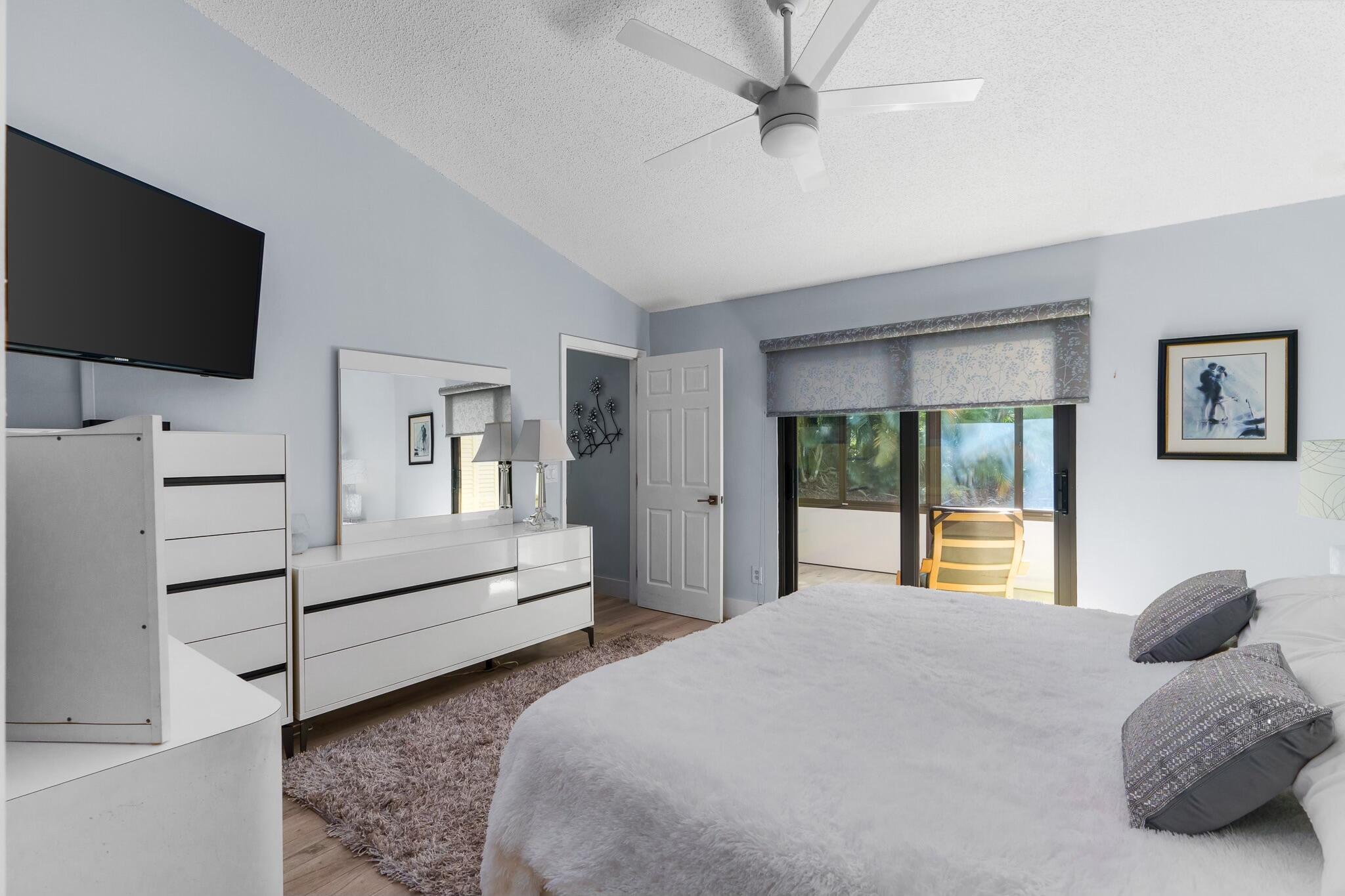 10964 Stafford Circle S