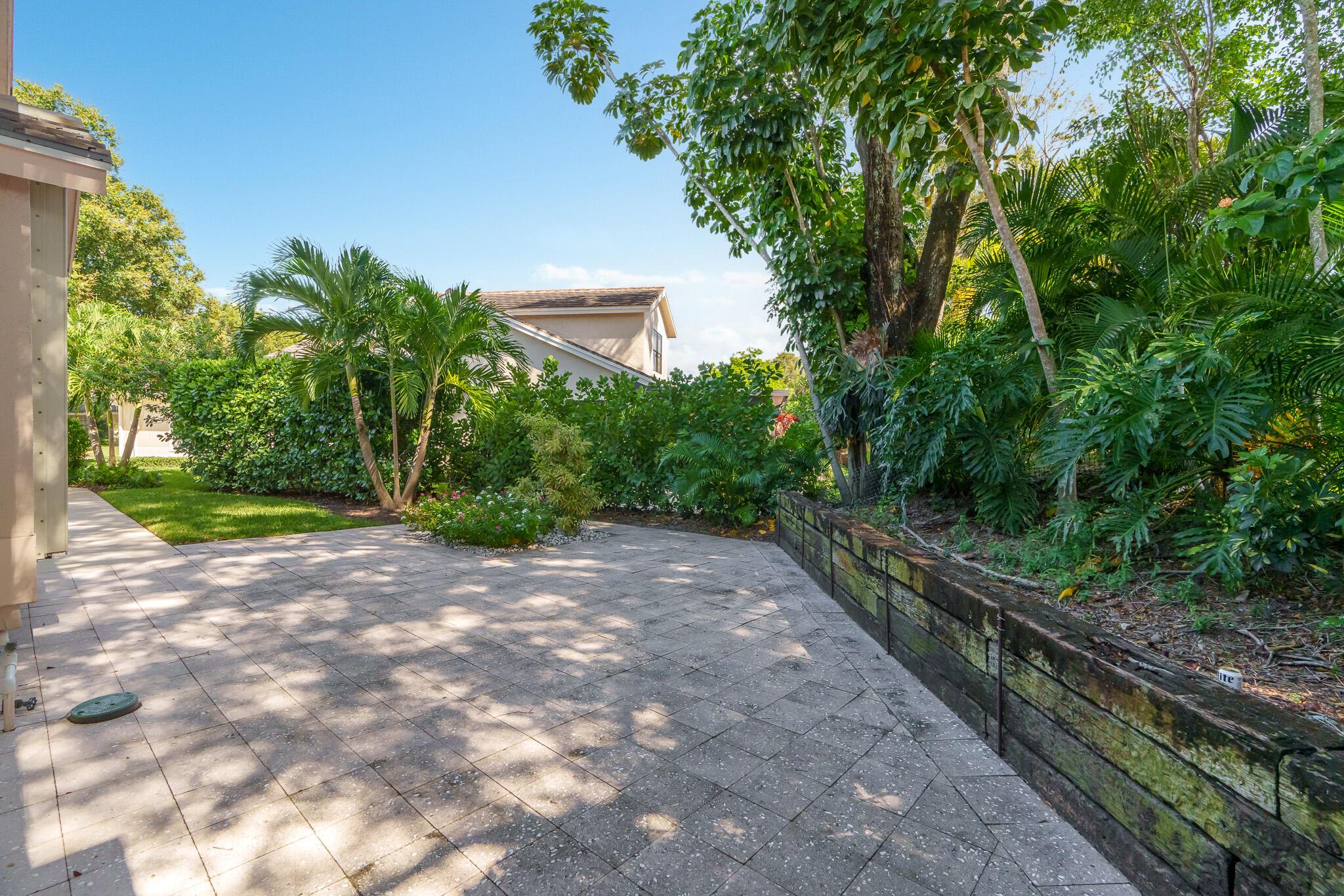 10964 Stafford Circle S