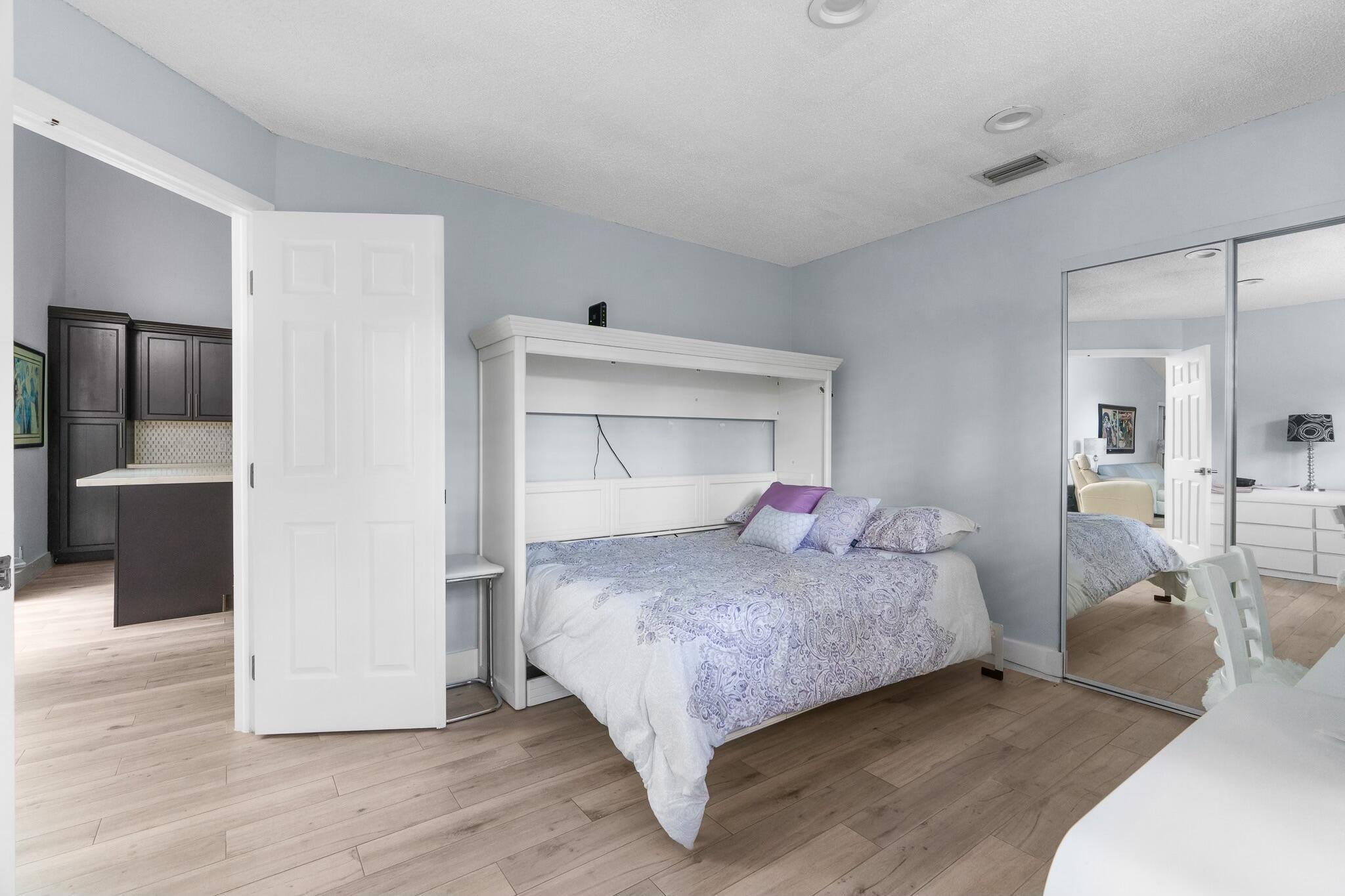 10964 Stafford Circle S