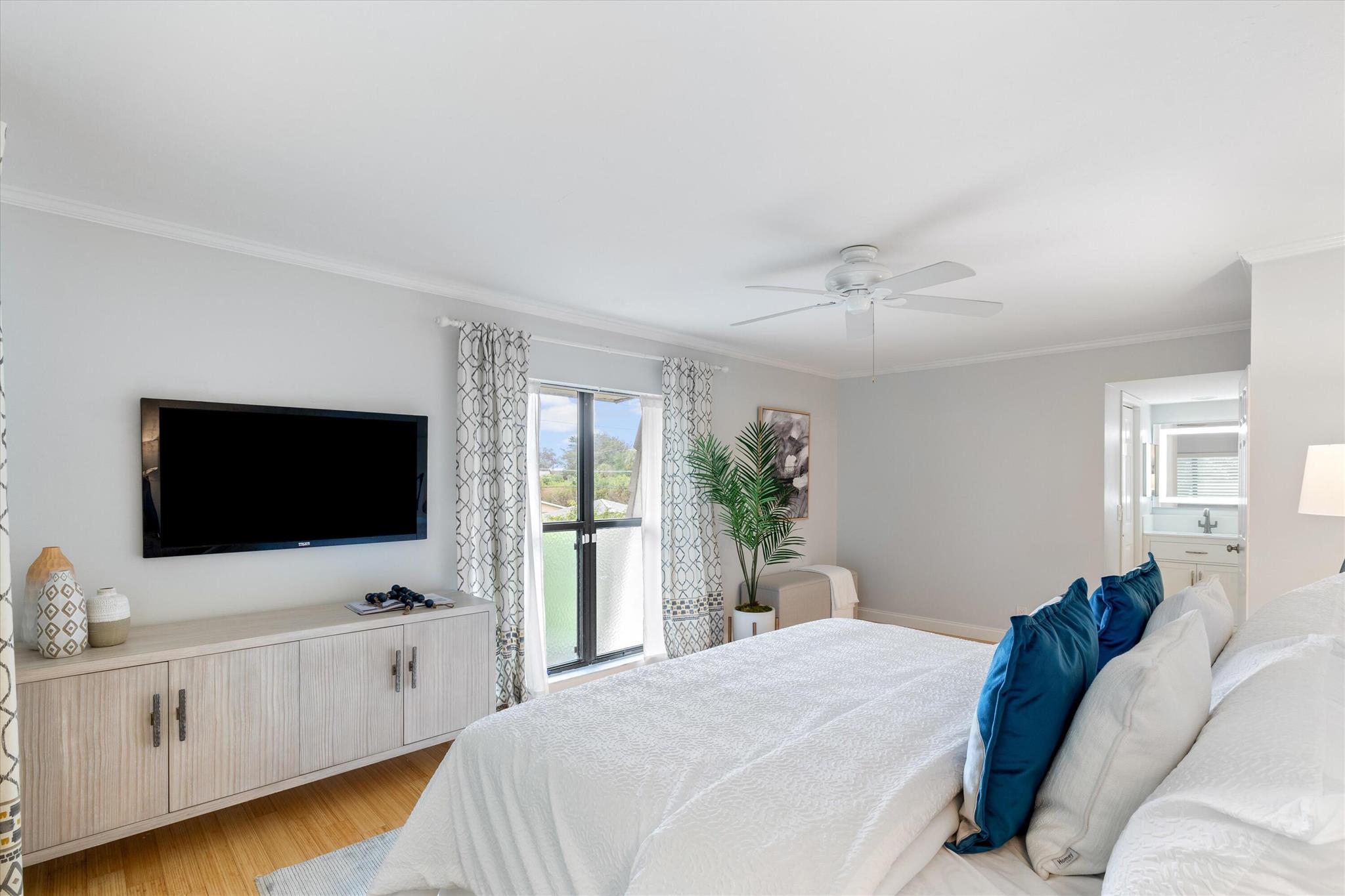 1220 Homewood Boulevard 202-B