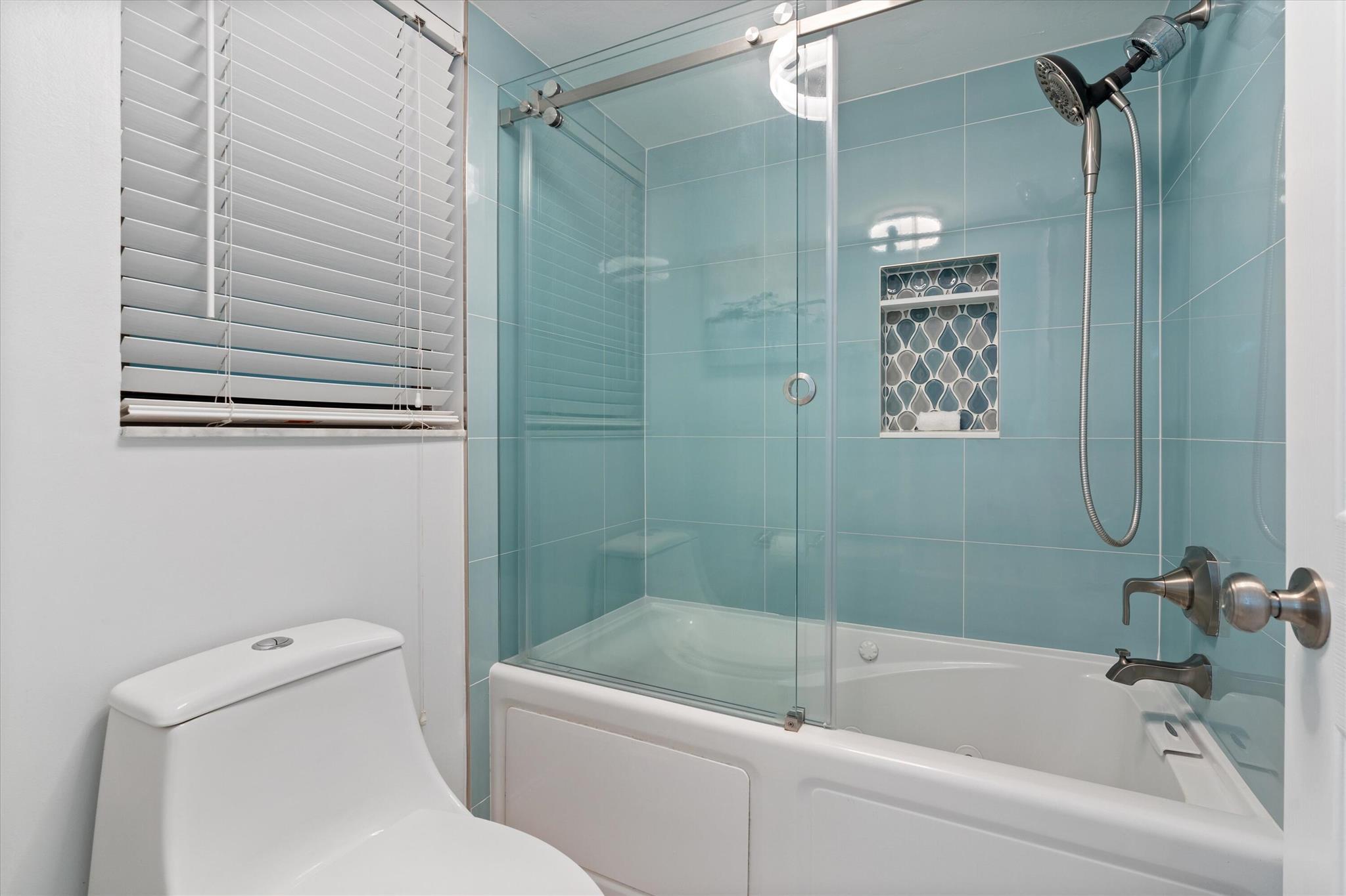 1220 Homewood Boulevard 202-B