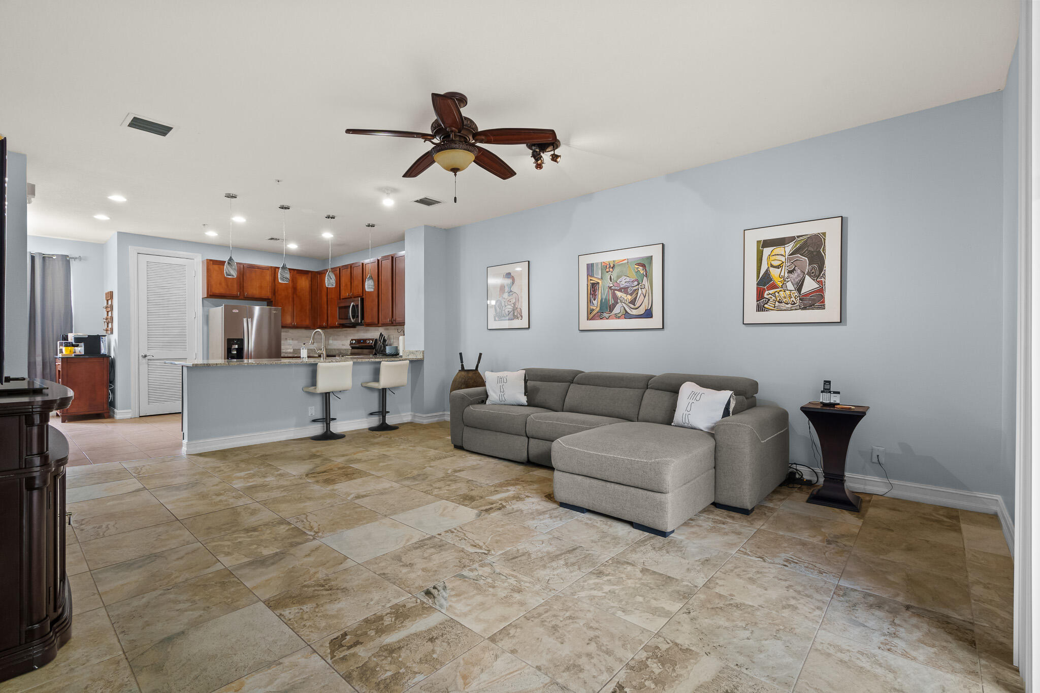 116 W Coda Circle