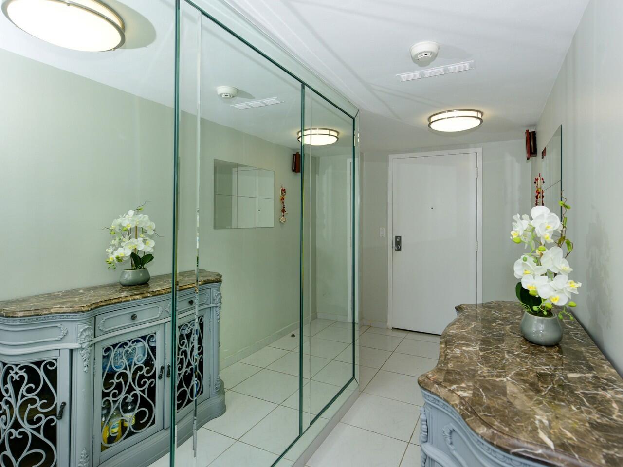 3589 S Ocean Boulevard 706