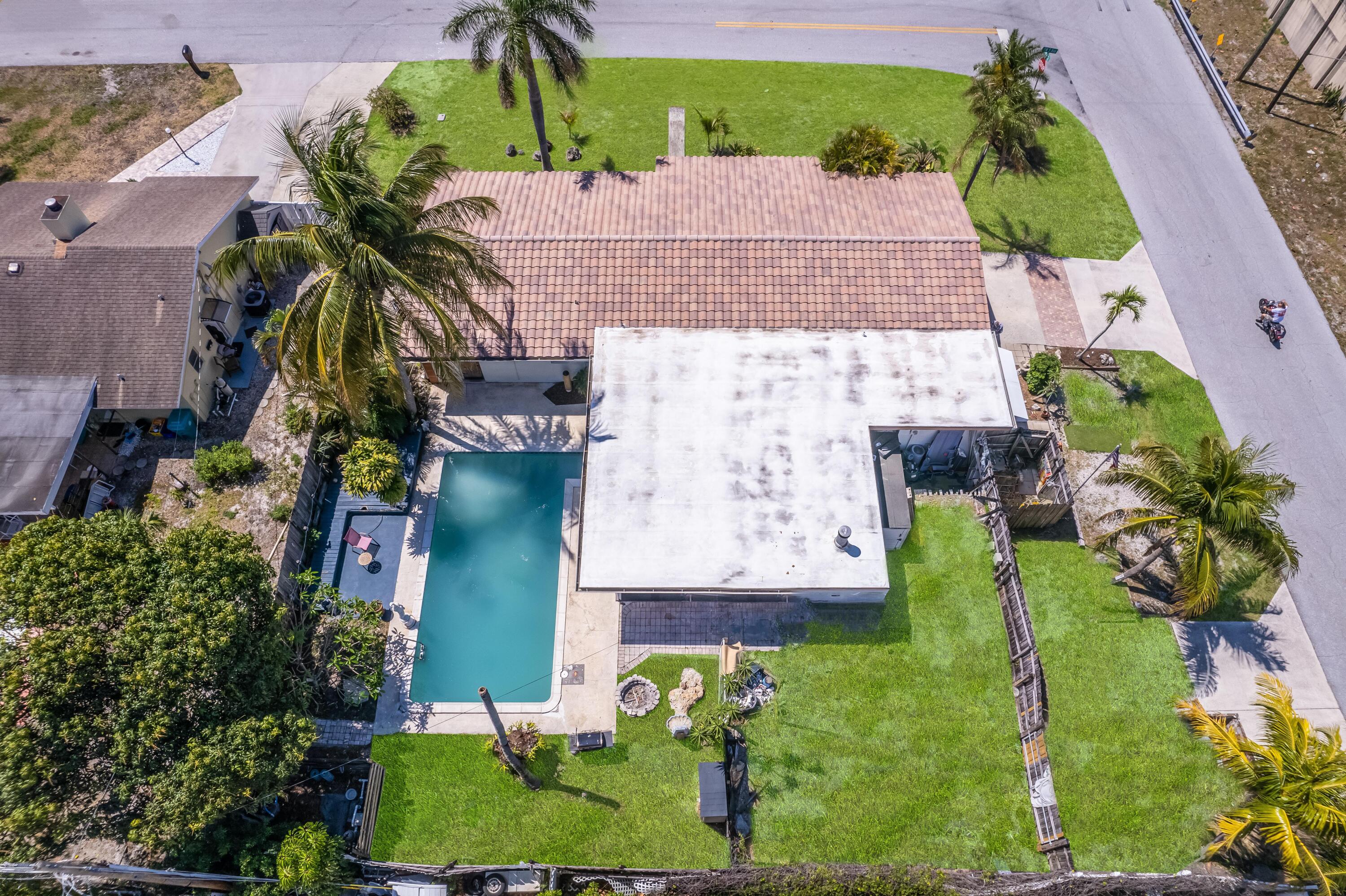 441 SW 5th Avenue