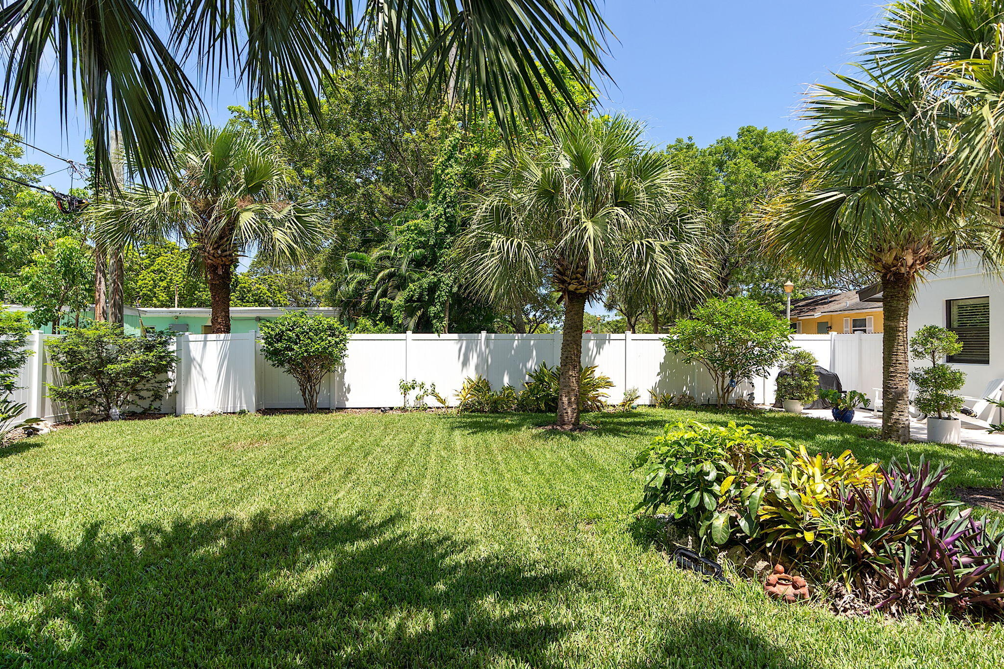 249 NE 9th Street