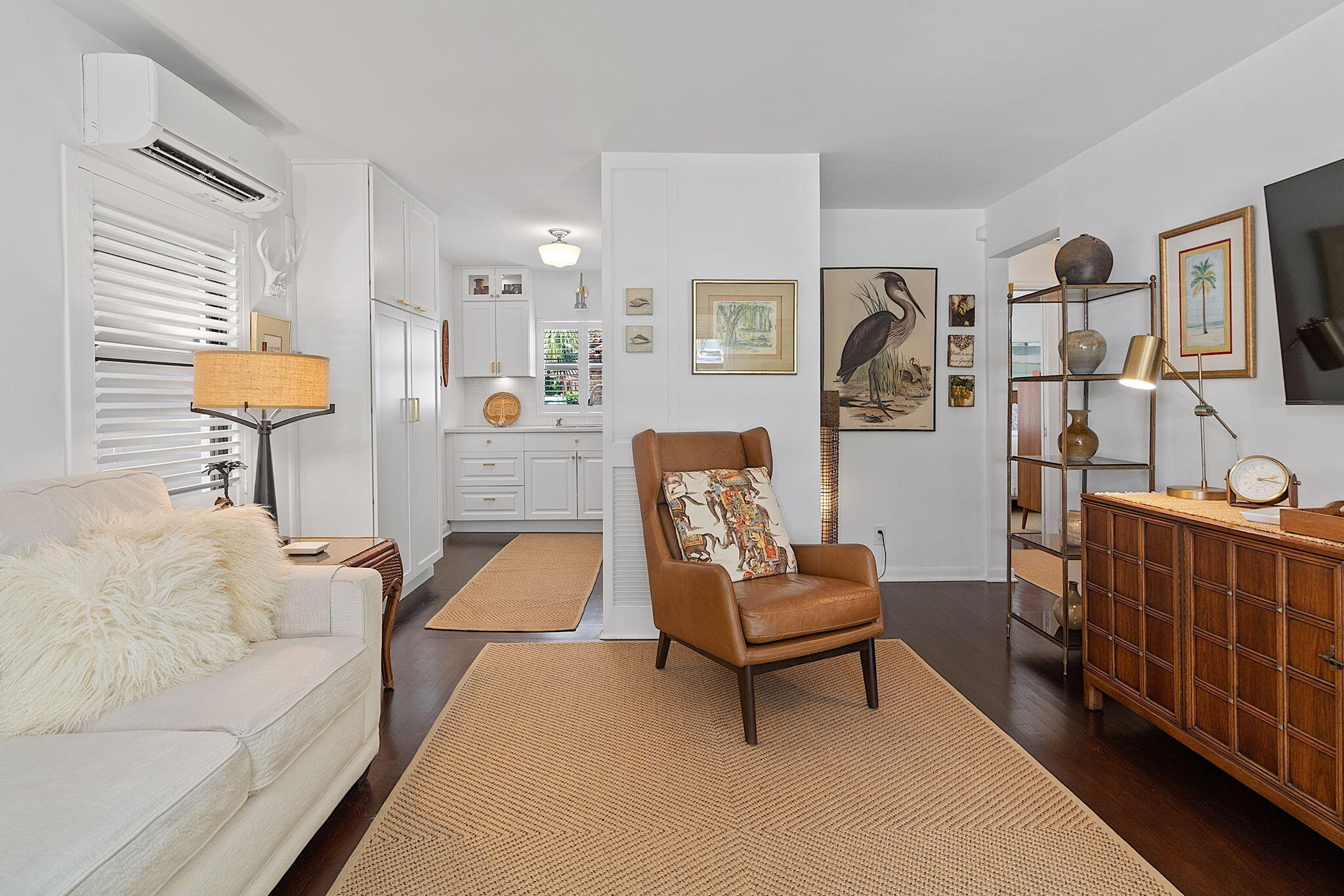 249 NE 9th Street