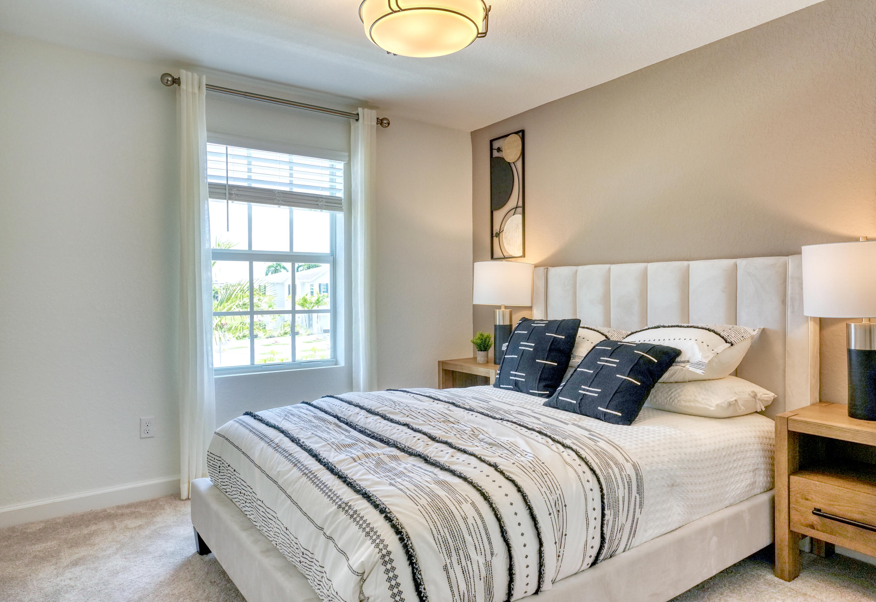 4414 Hammock Grove Drive