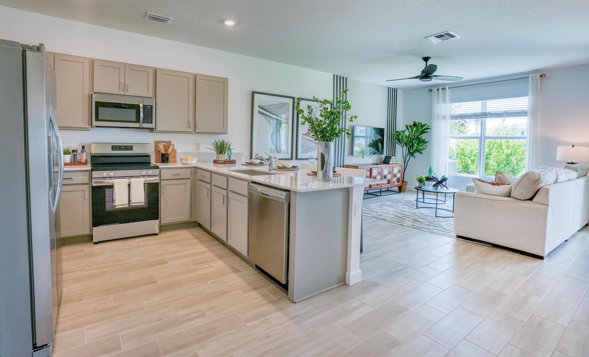 4414 Hammock Grove Drive