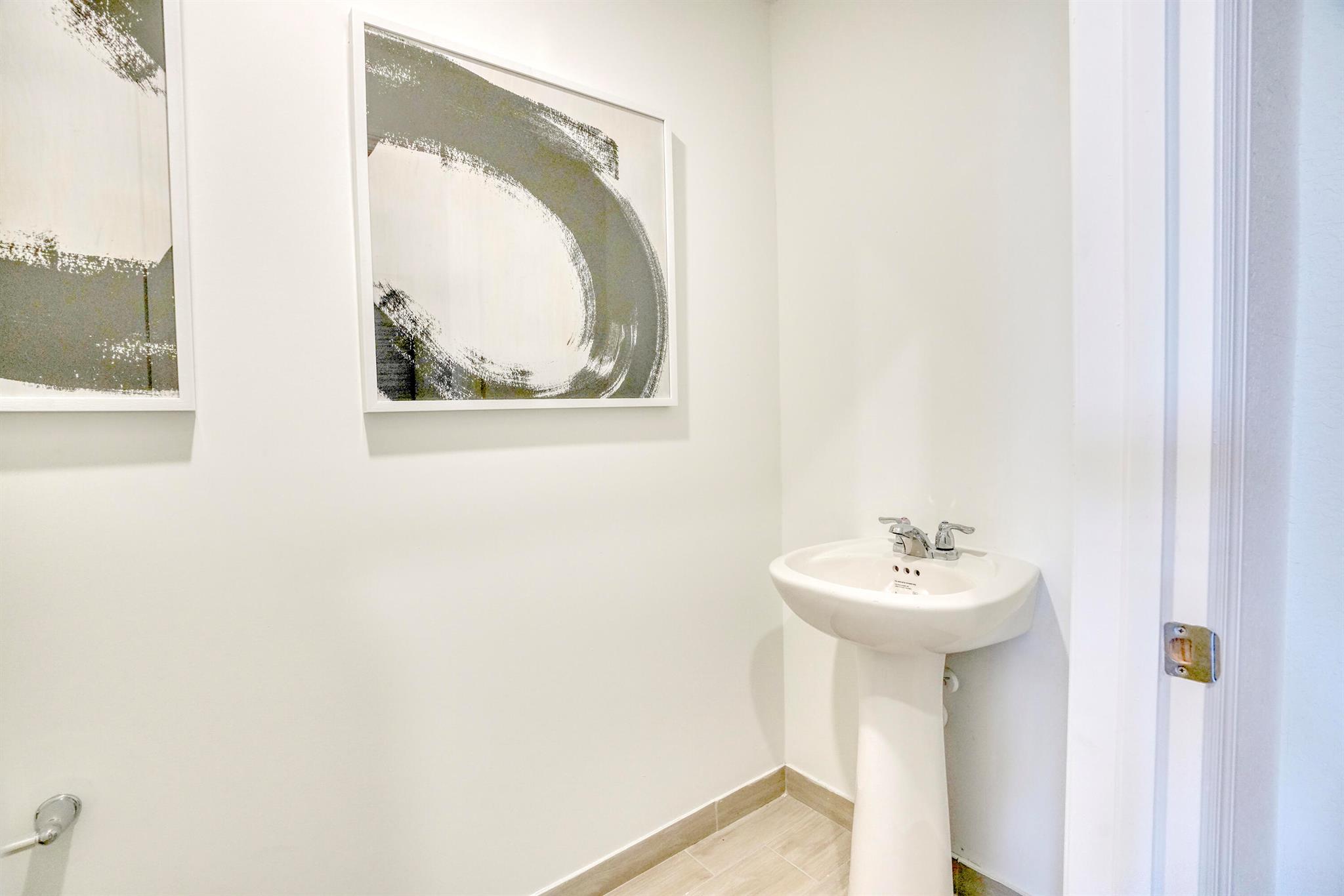 4414 Hammock Grove Drive