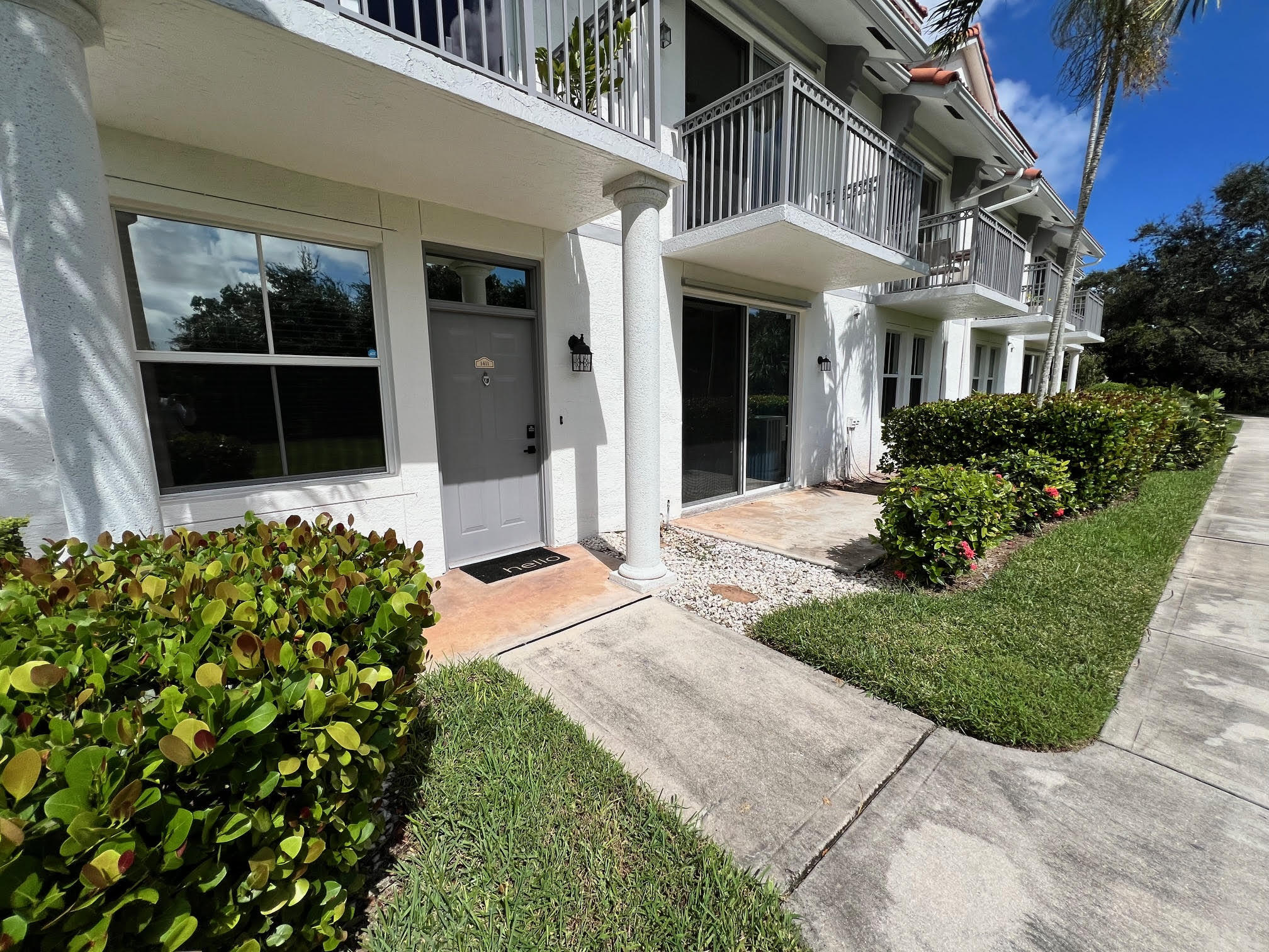 2036 Alta Meadows Lane 1411