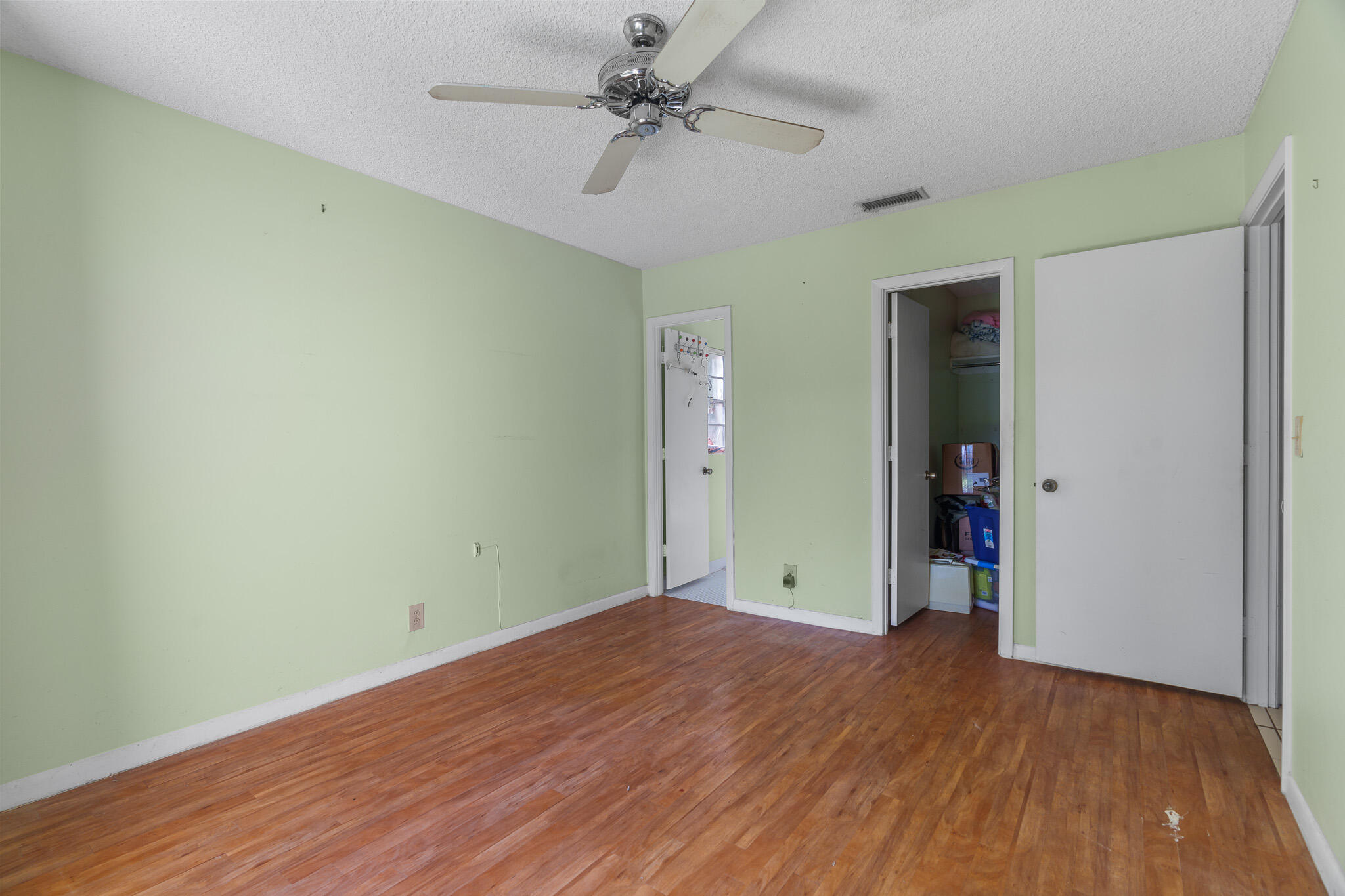 9690 Saddlebrook Drive