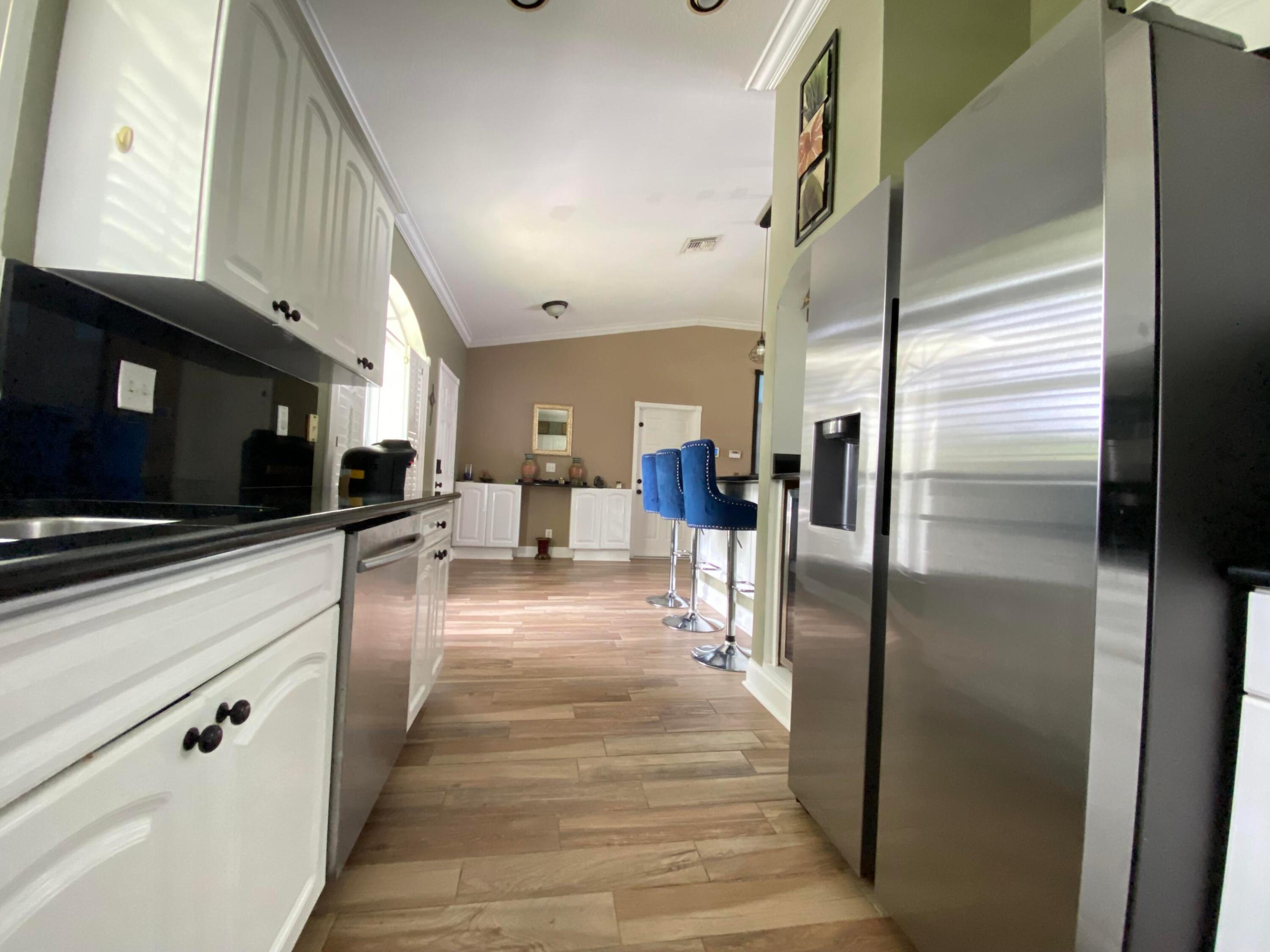 109 SE 31st Avenue