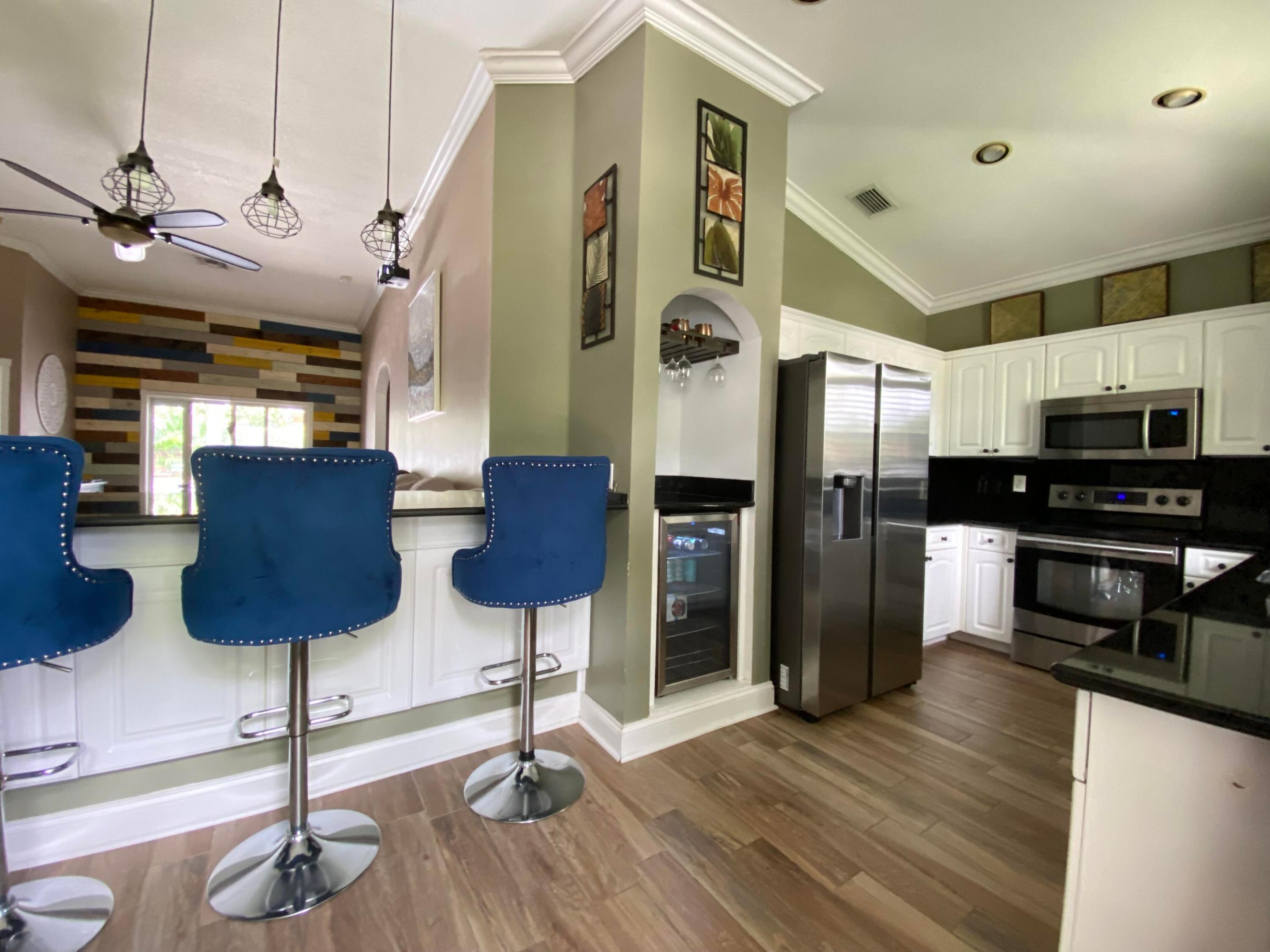 109 SE 31st Avenue