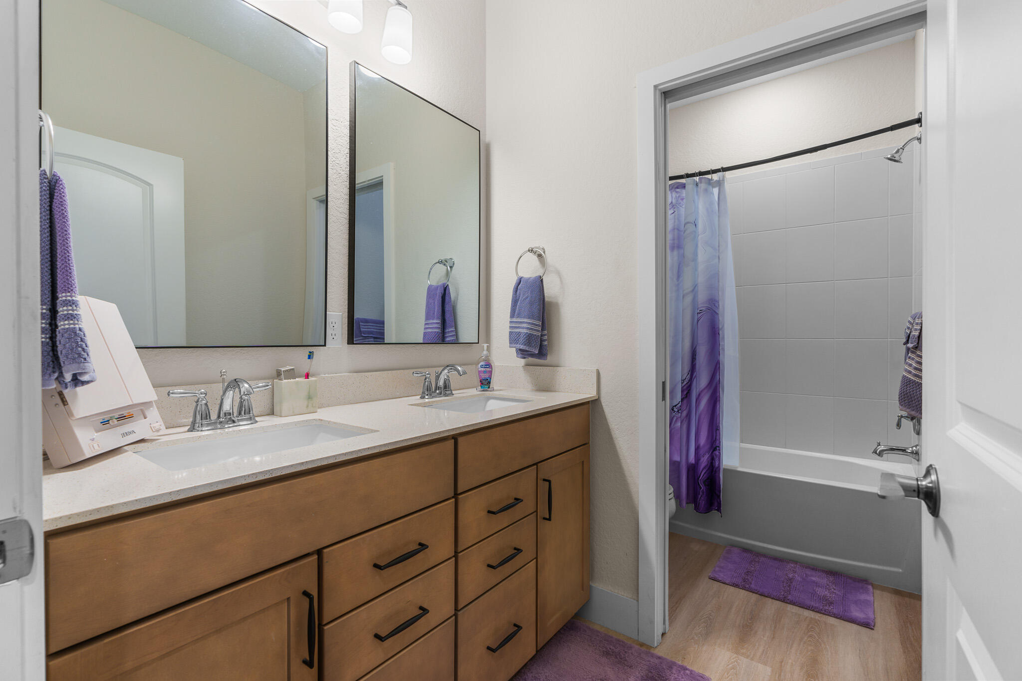 8202 Cadre Noir Road