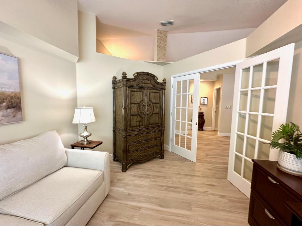 6070 Bay Isles Drive