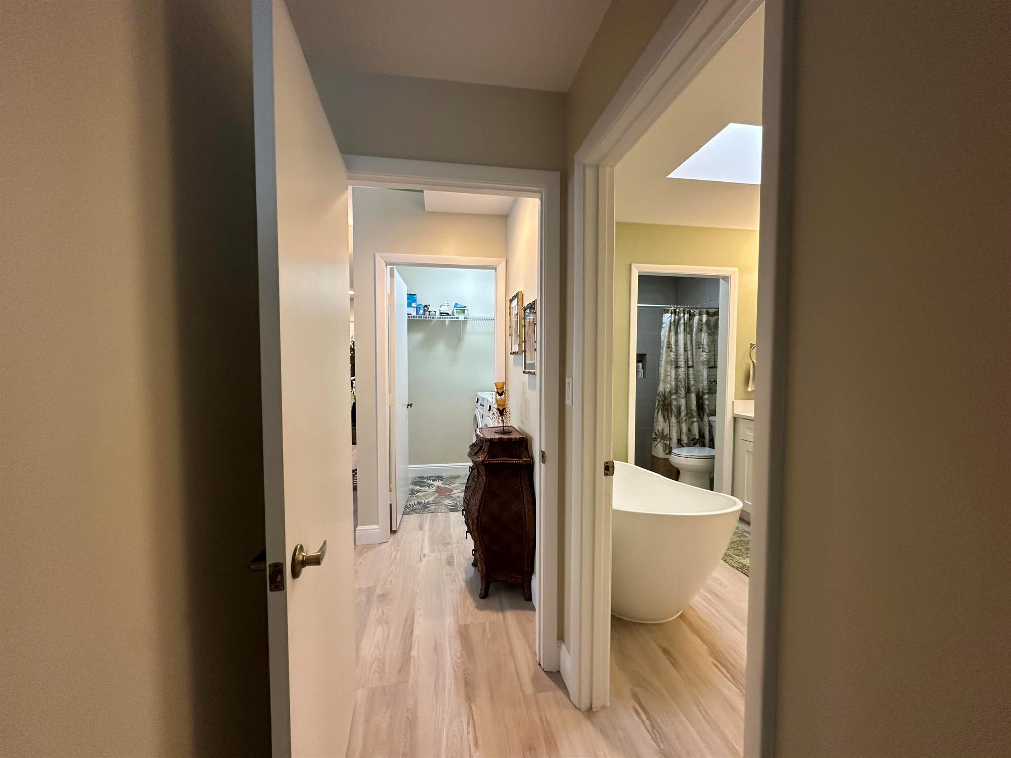 6070 Bay Isles Drive