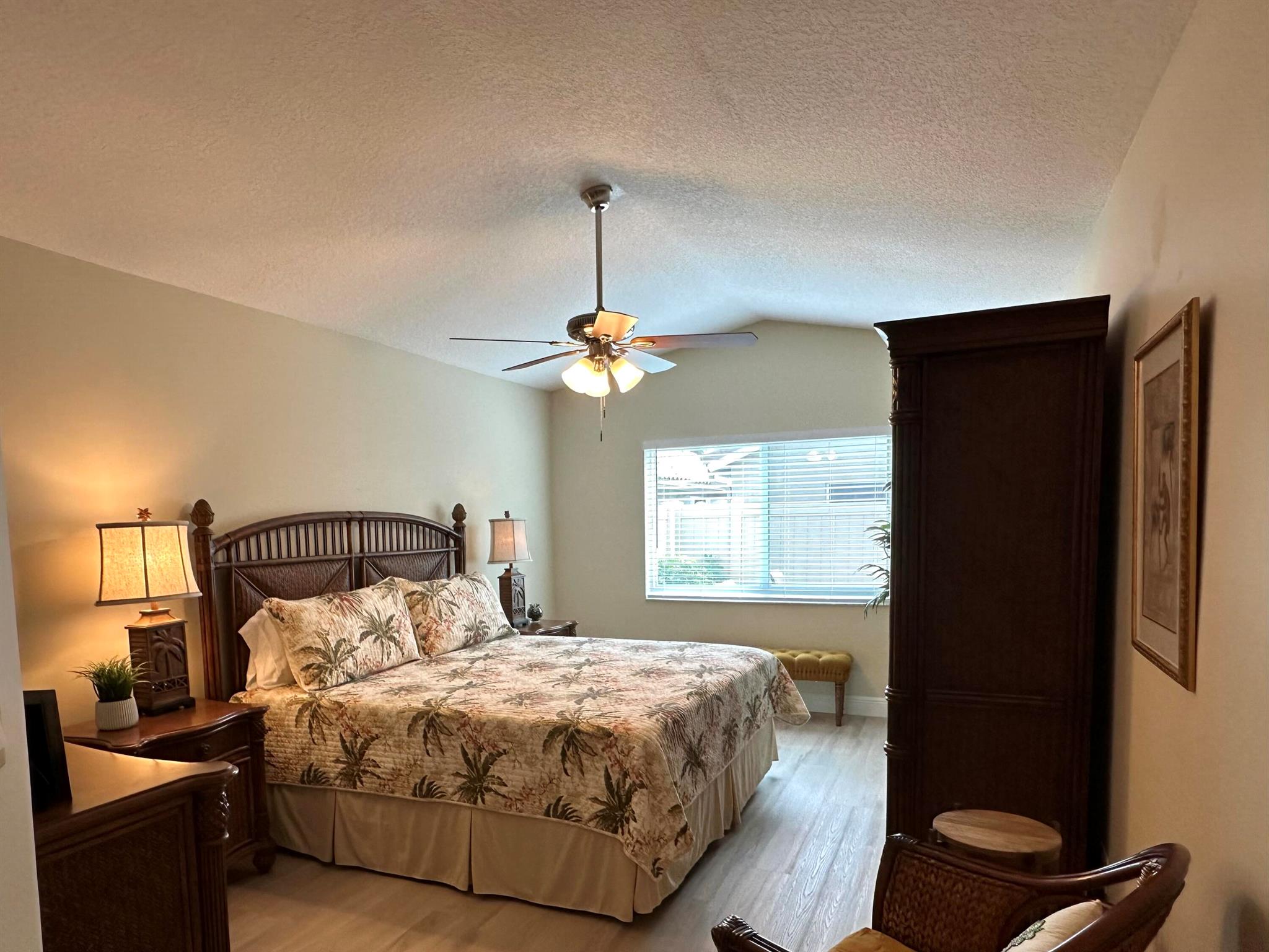 6070 Bay Isles Drive