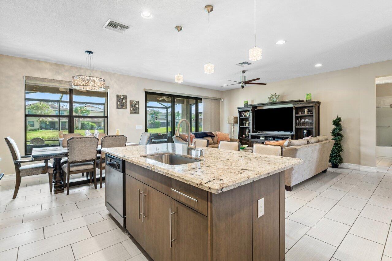 13678 Moss Agate Avenue