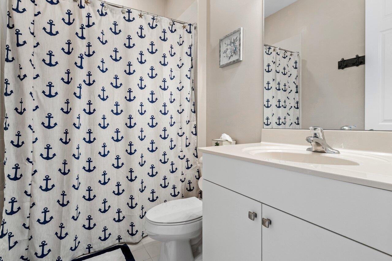 13678 Moss Agate Avenue