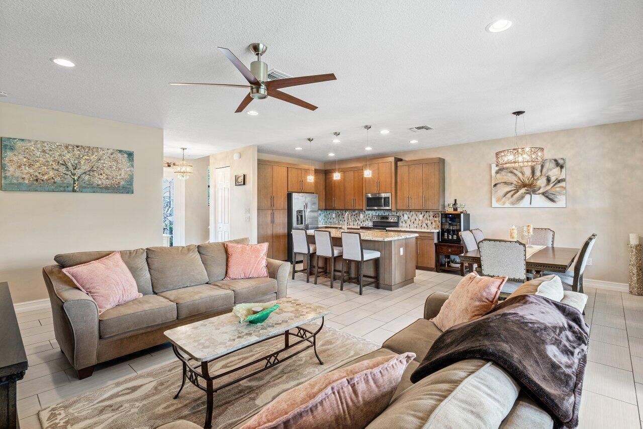 13678 Moss Agate Avenue