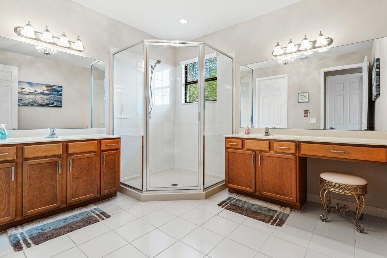 13678 Moss Agate Avenue