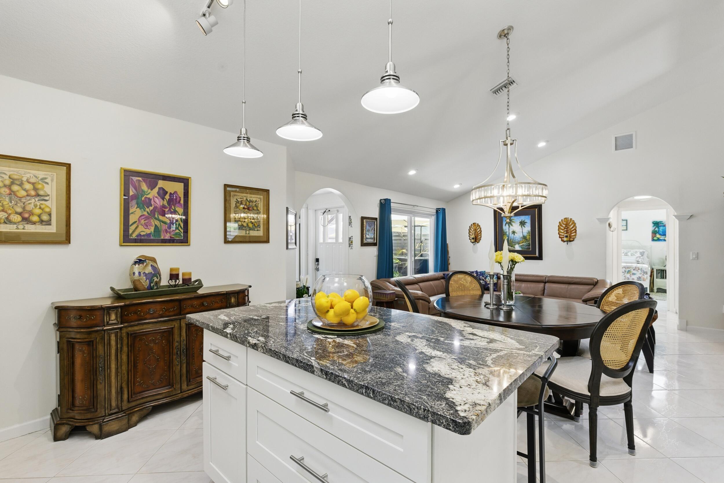 1801 S Us Highway 1 10a