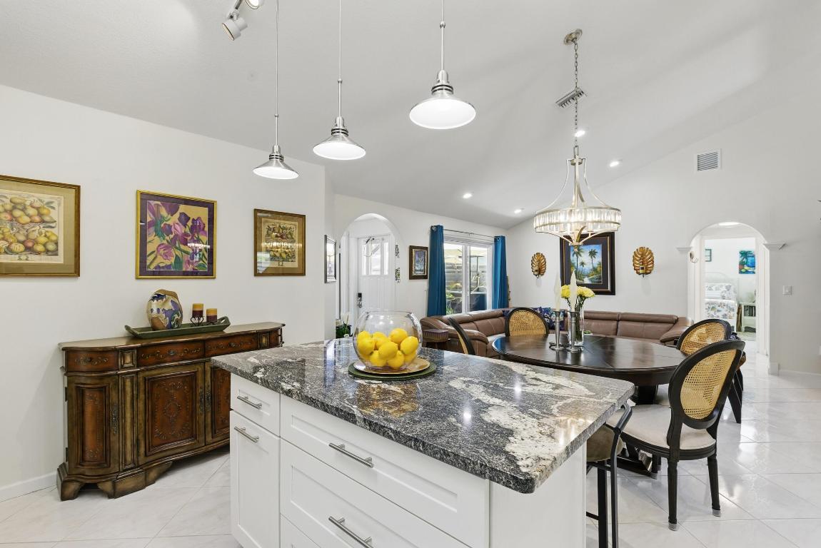 1801 S Us Highway 1 10a