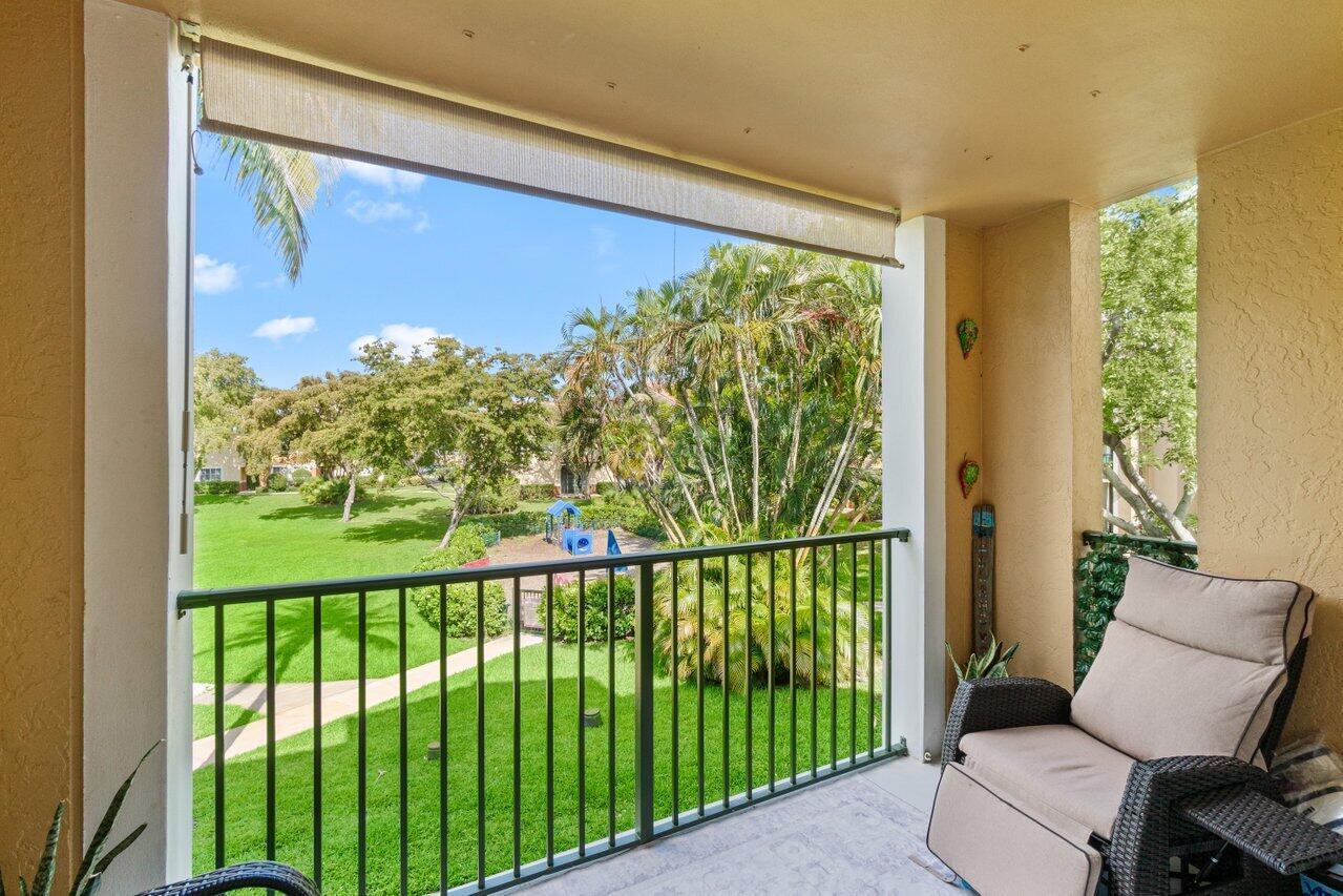 127 Yacht Club Way 208