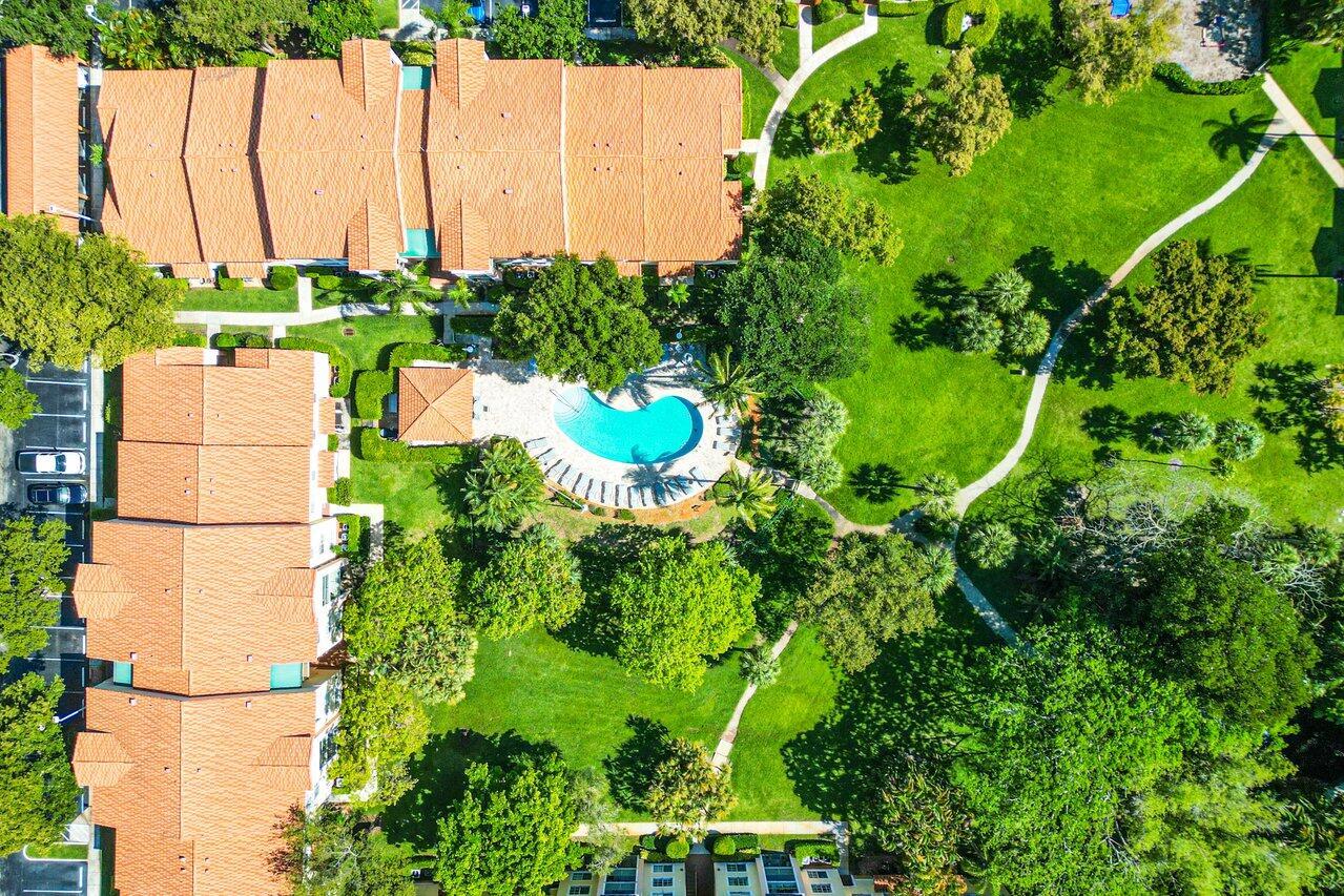 127 Yacht Club Way 208