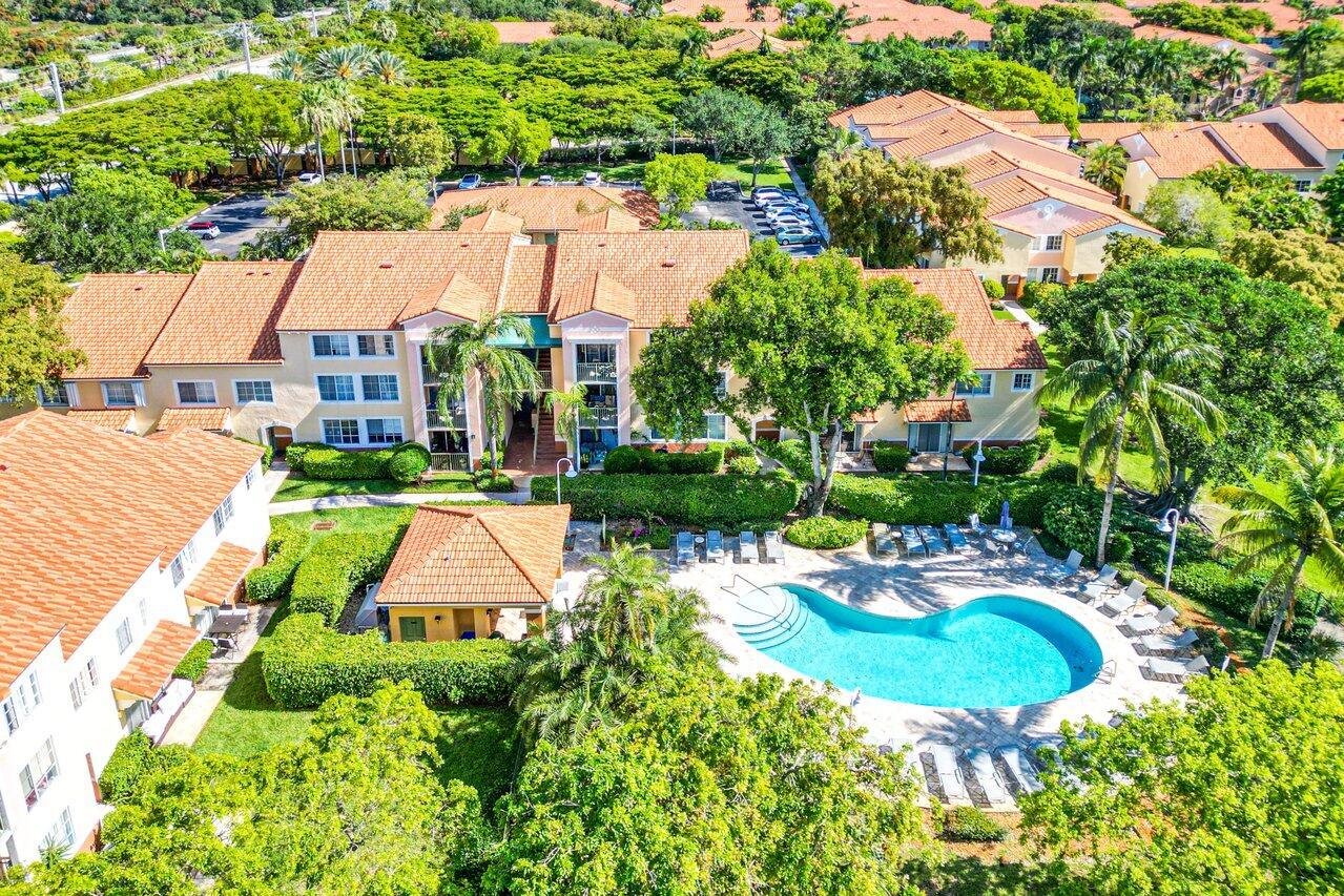 127 Yacht Club Way 208
