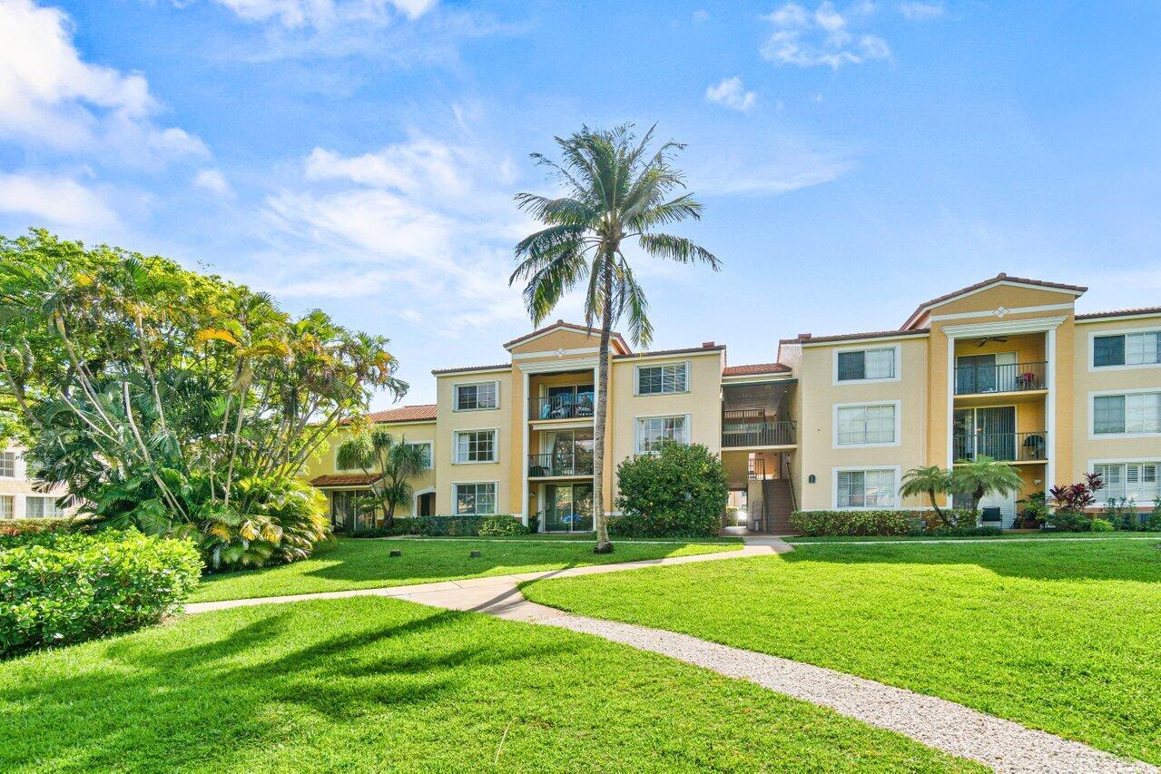 127 Yacht Club Way 208