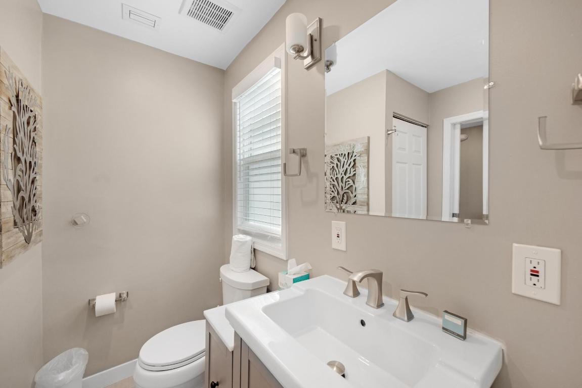 7051 Harbor Village Drive