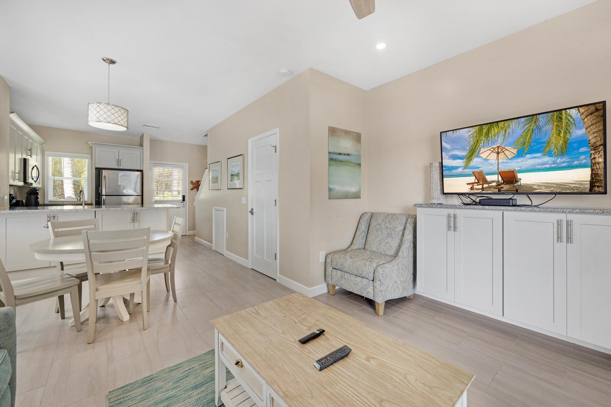 7051 Harbor Village Drive