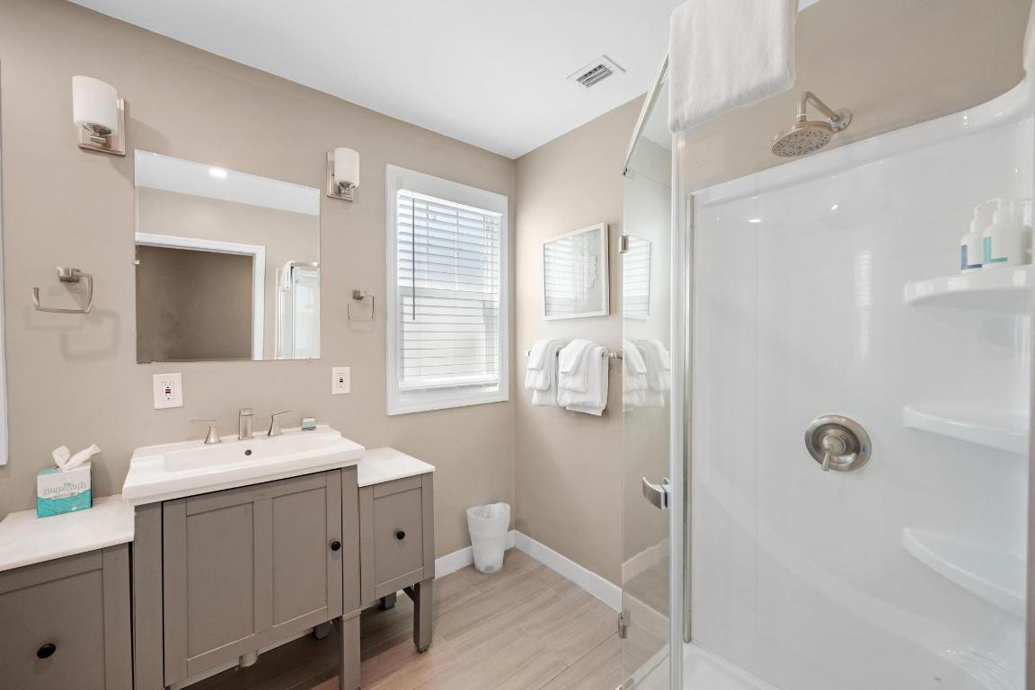 7051 Harbor Village Drive