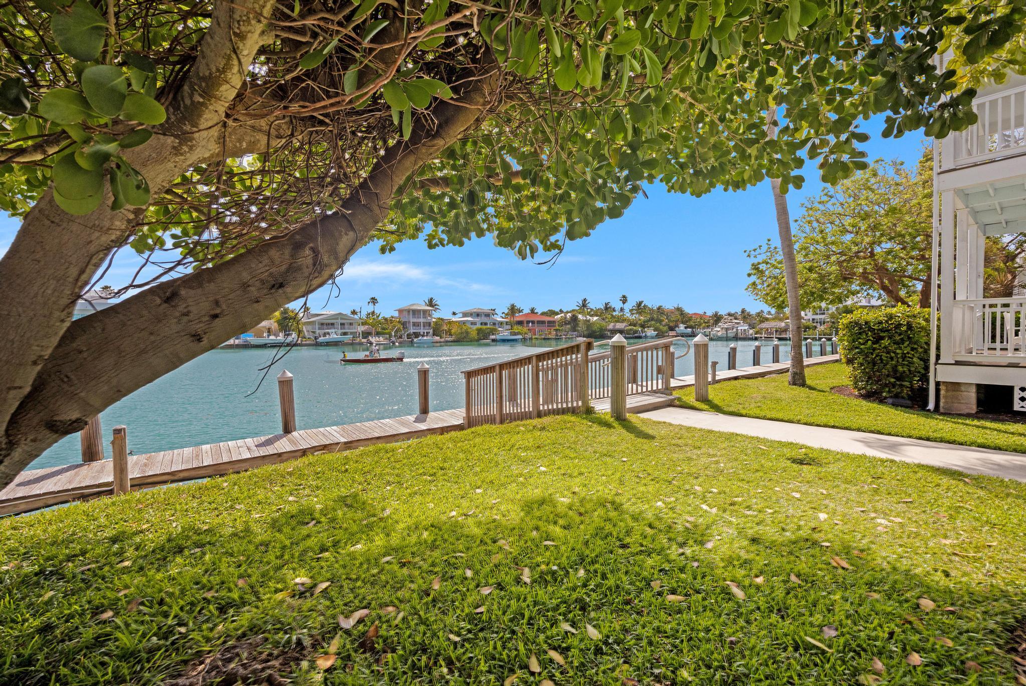 7051 Harbor Village Drive