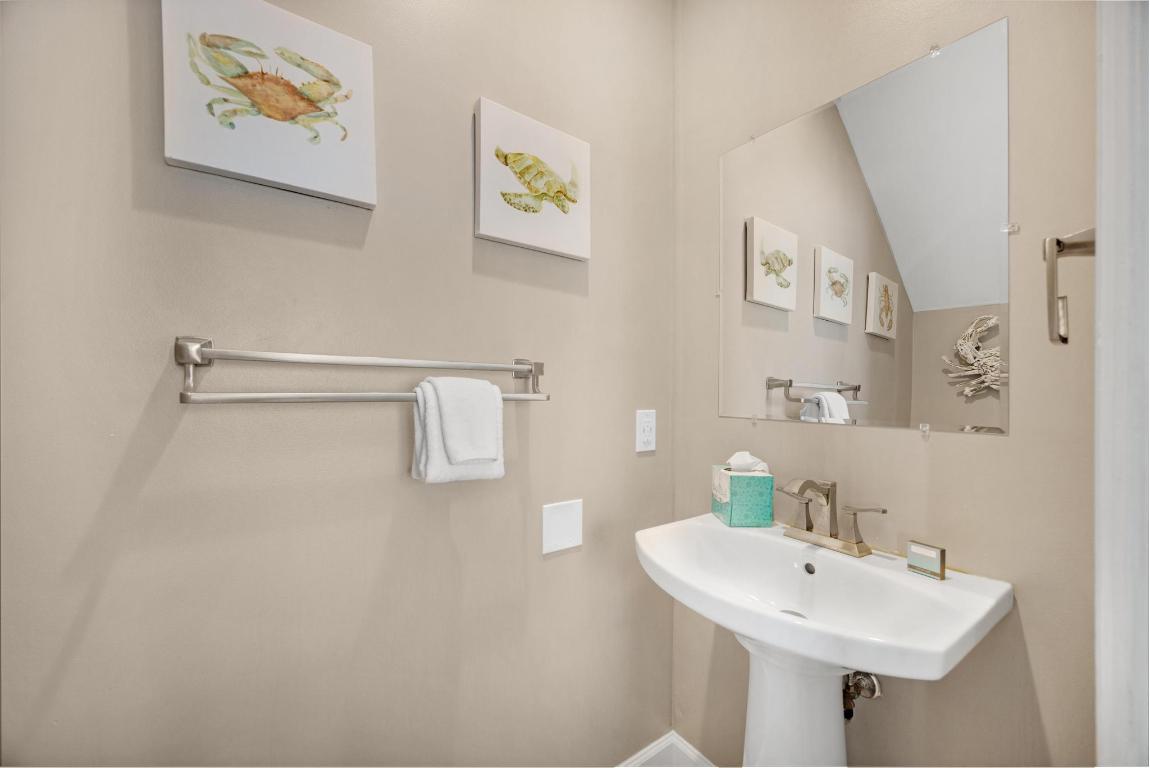 7051 Harbor Village Drive