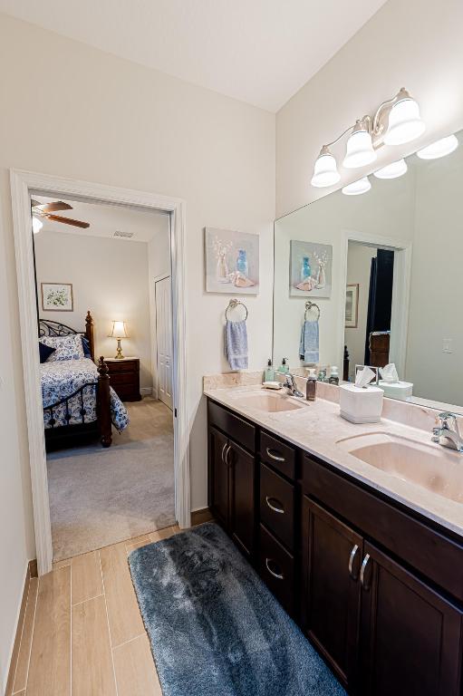 5927 NW Favian Avenue