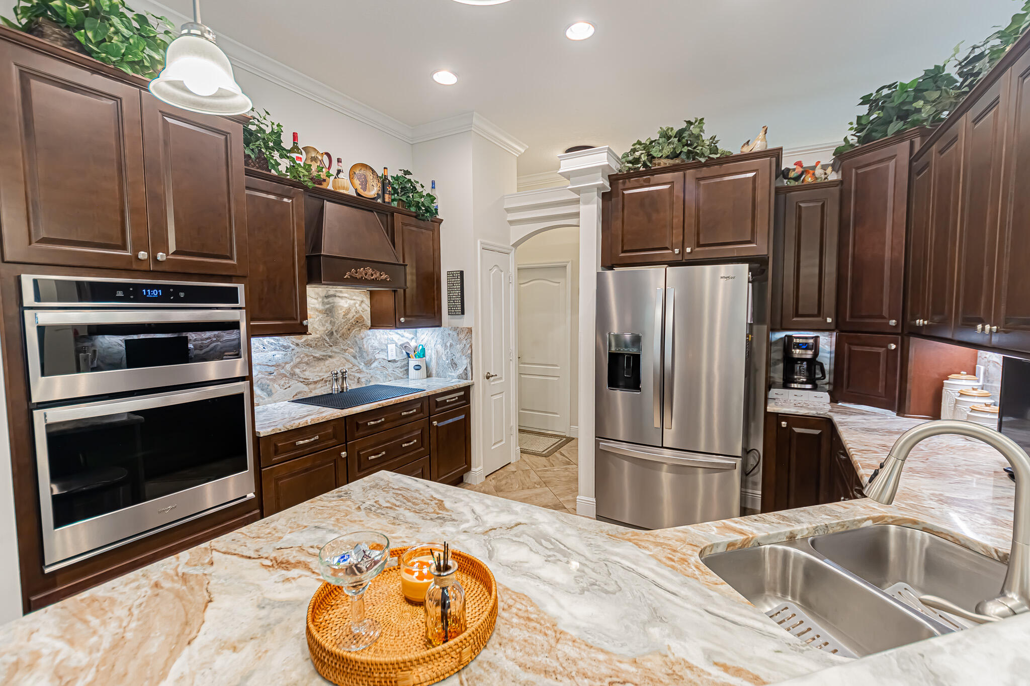 5927 NW Favian Avenue