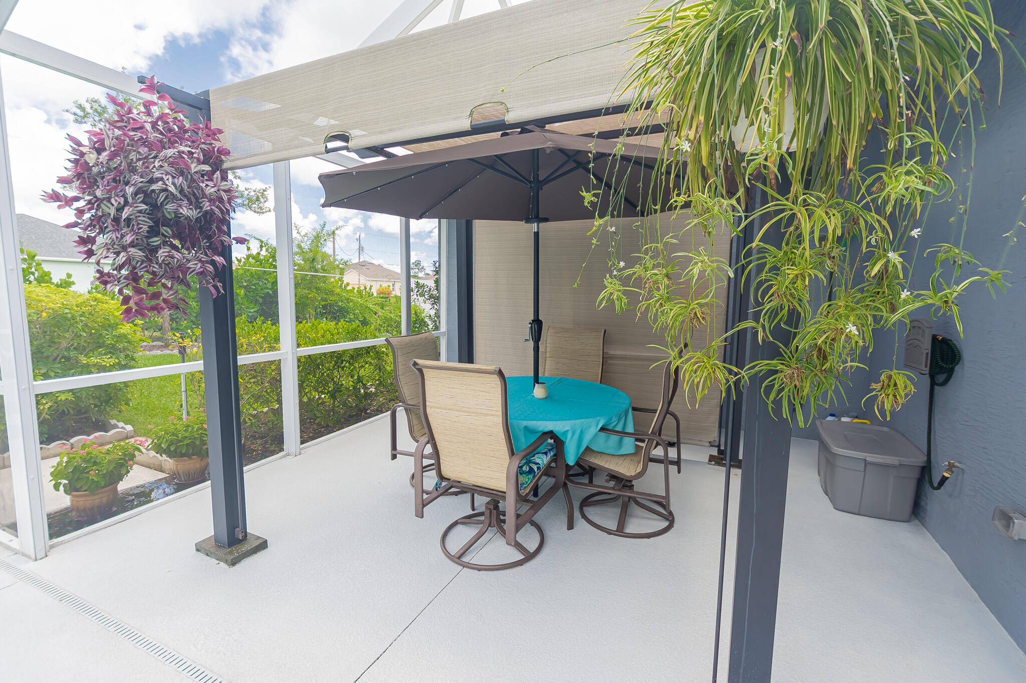 5927 NW Favian Avenue