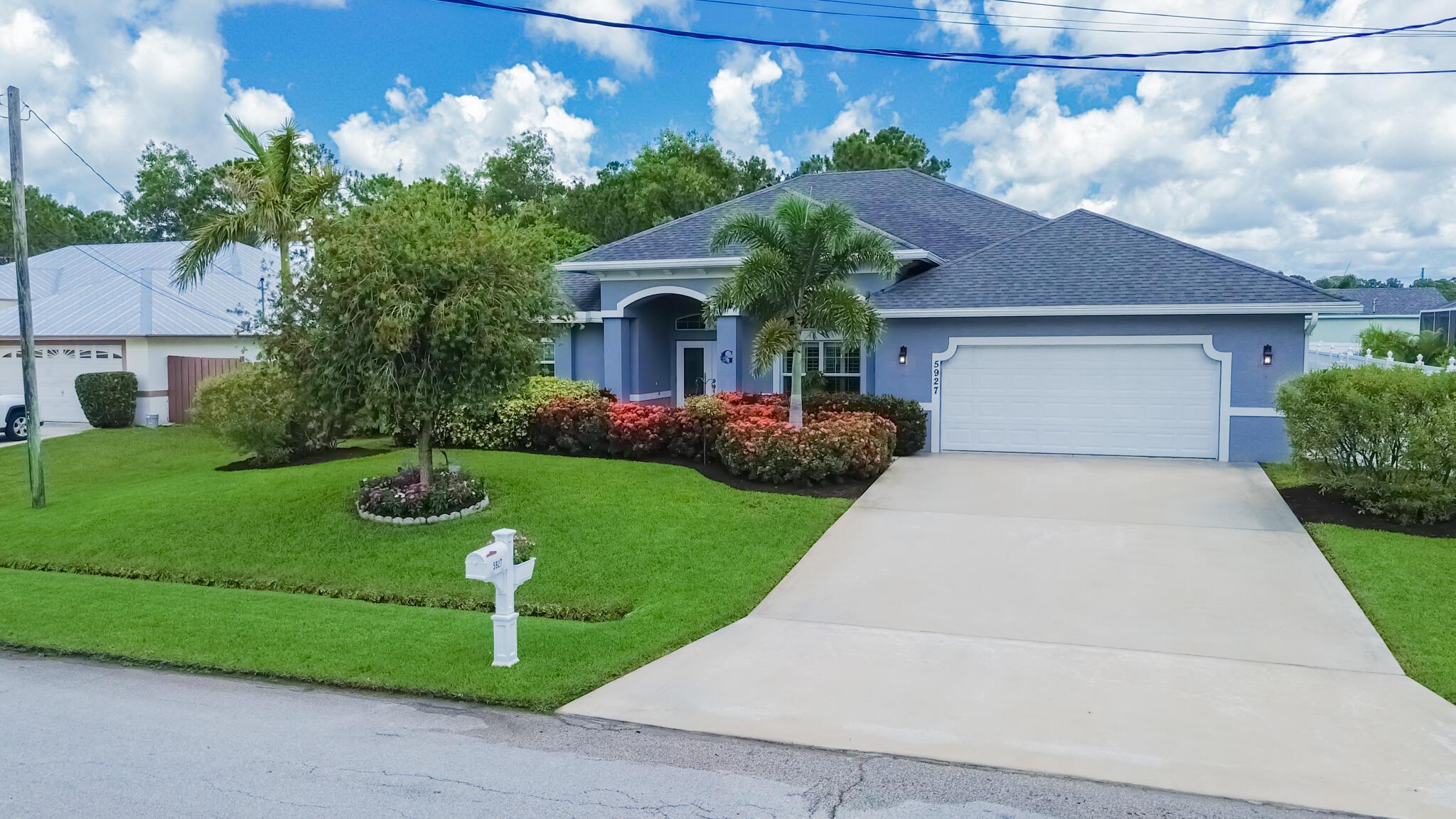 5927 NW Favian Avenue