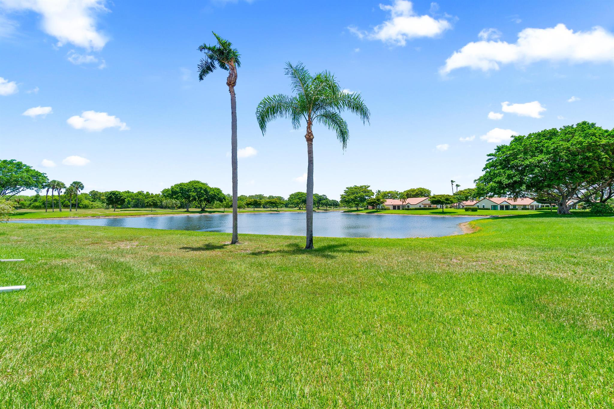 5874 Parkwalk Circle W