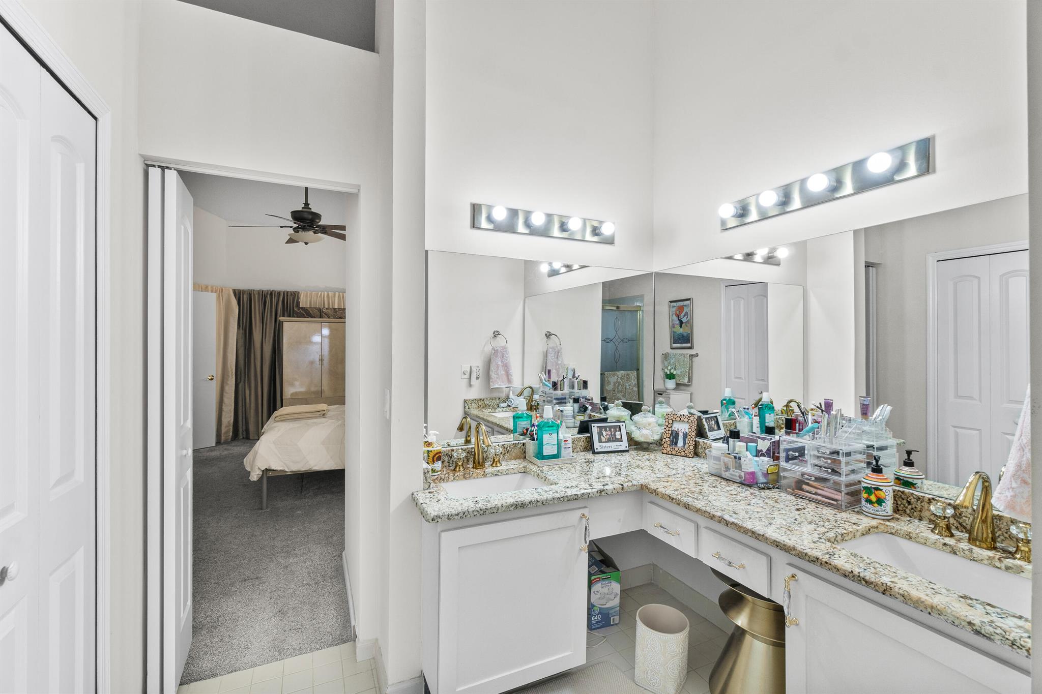 5874 Parkwalk Circle W