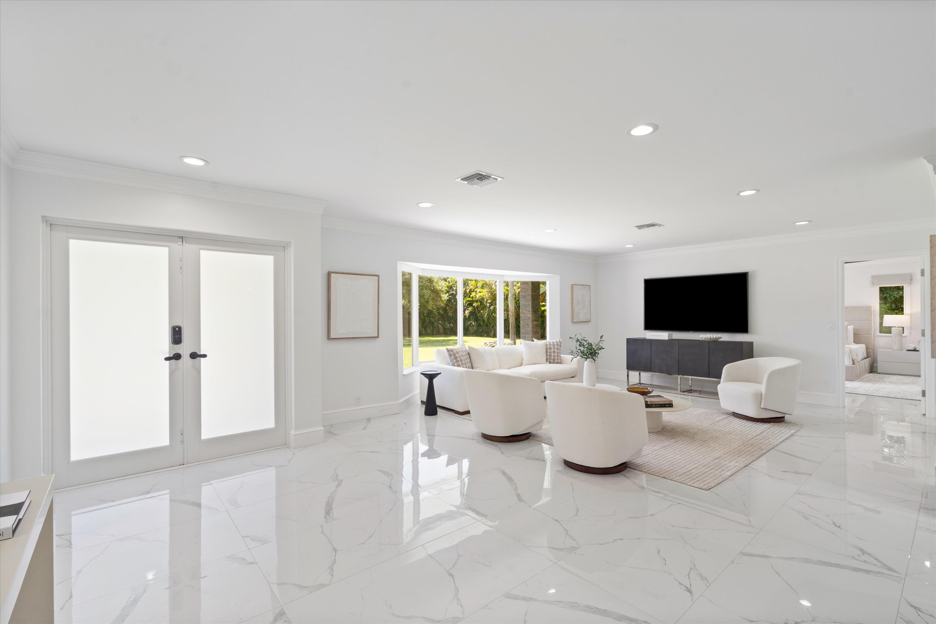 7647 Lawrence Road