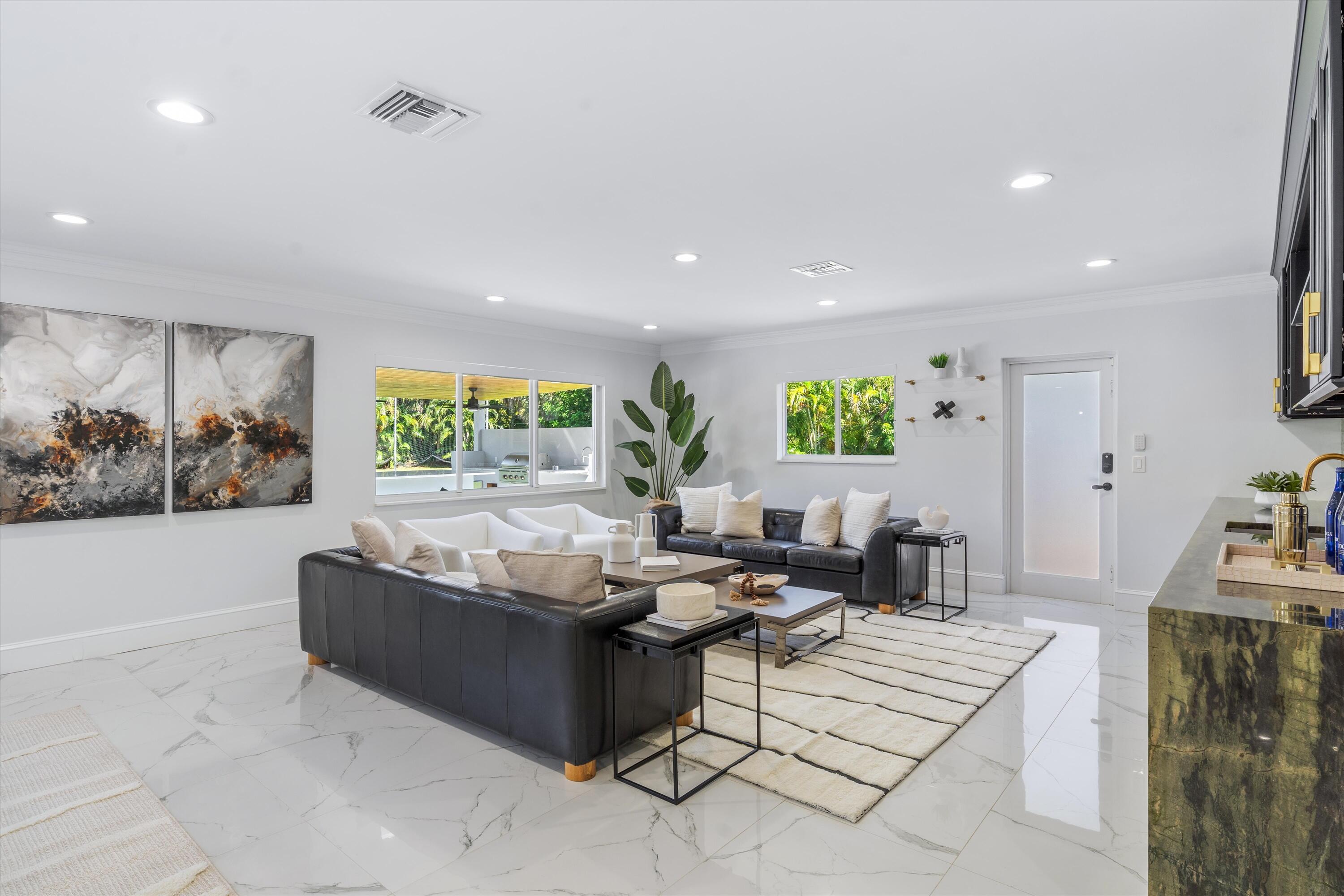 7647 Lawrence Road