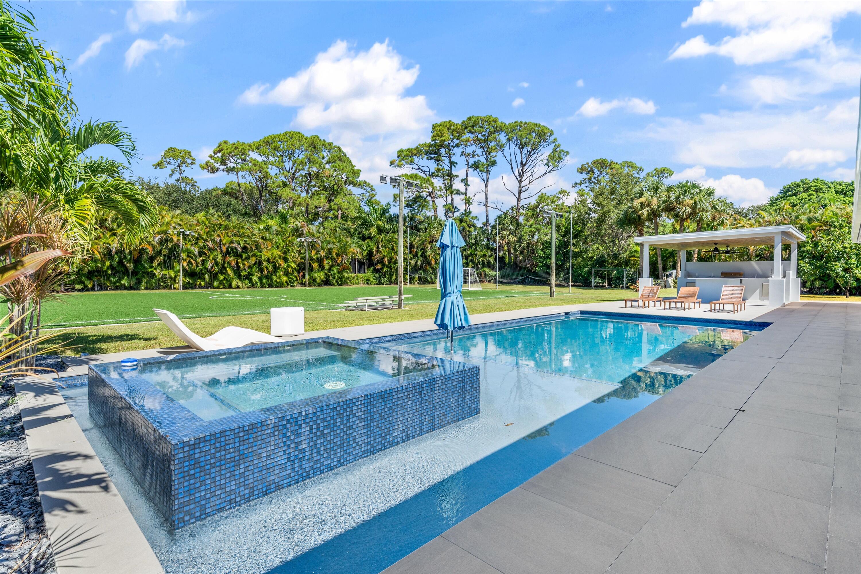 7647 Lawrence Road