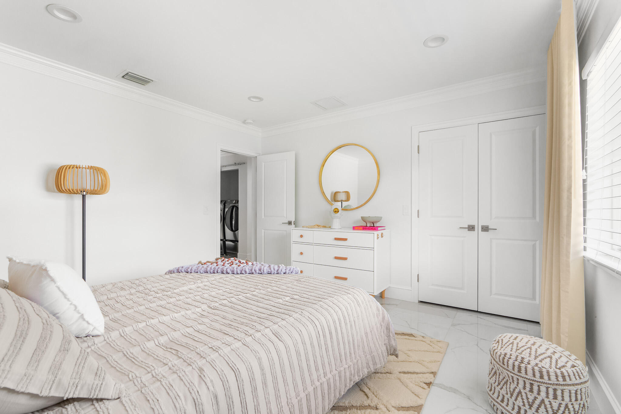 7647 Lawrence Road