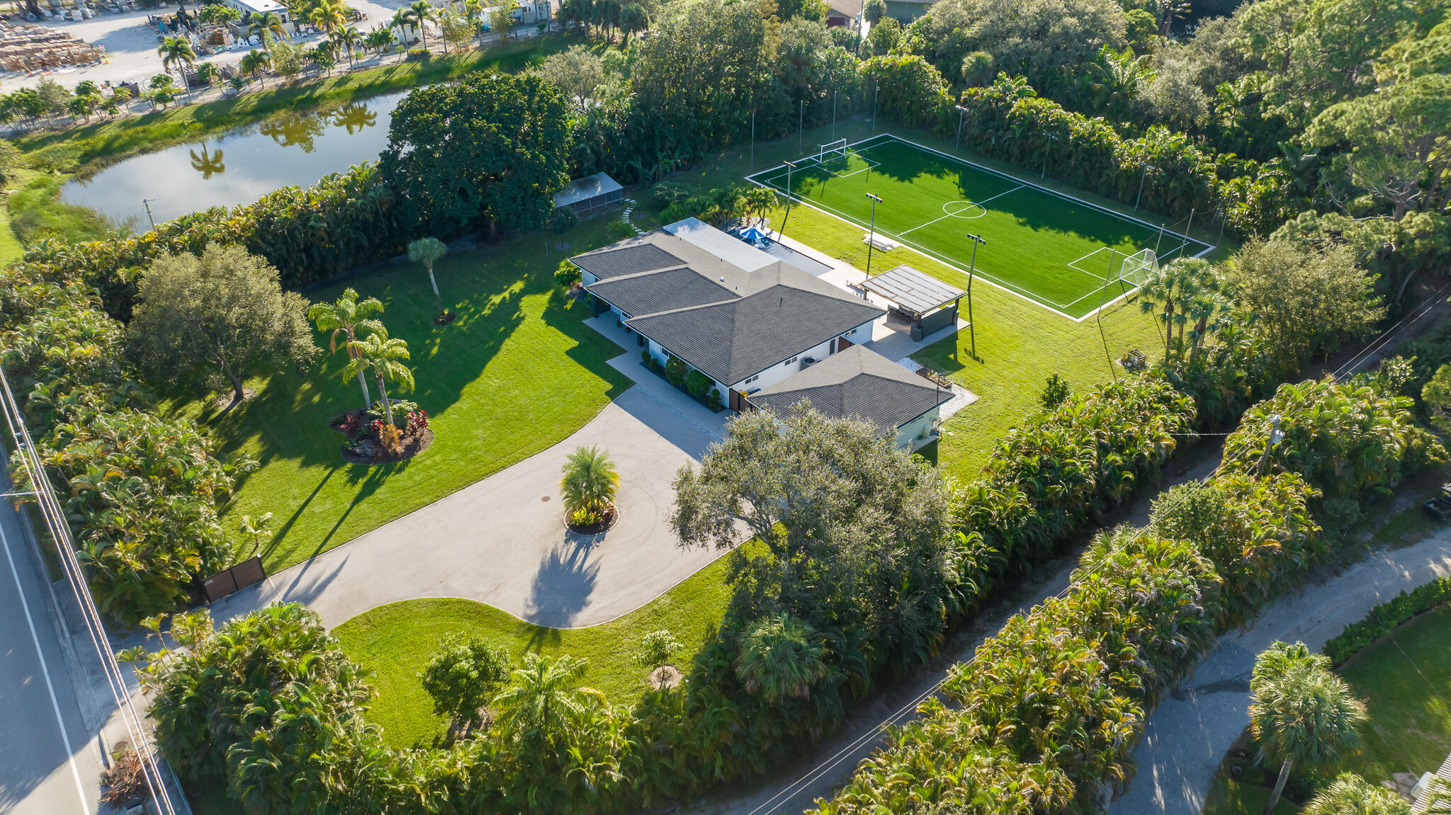 7647 Lawrence Road
